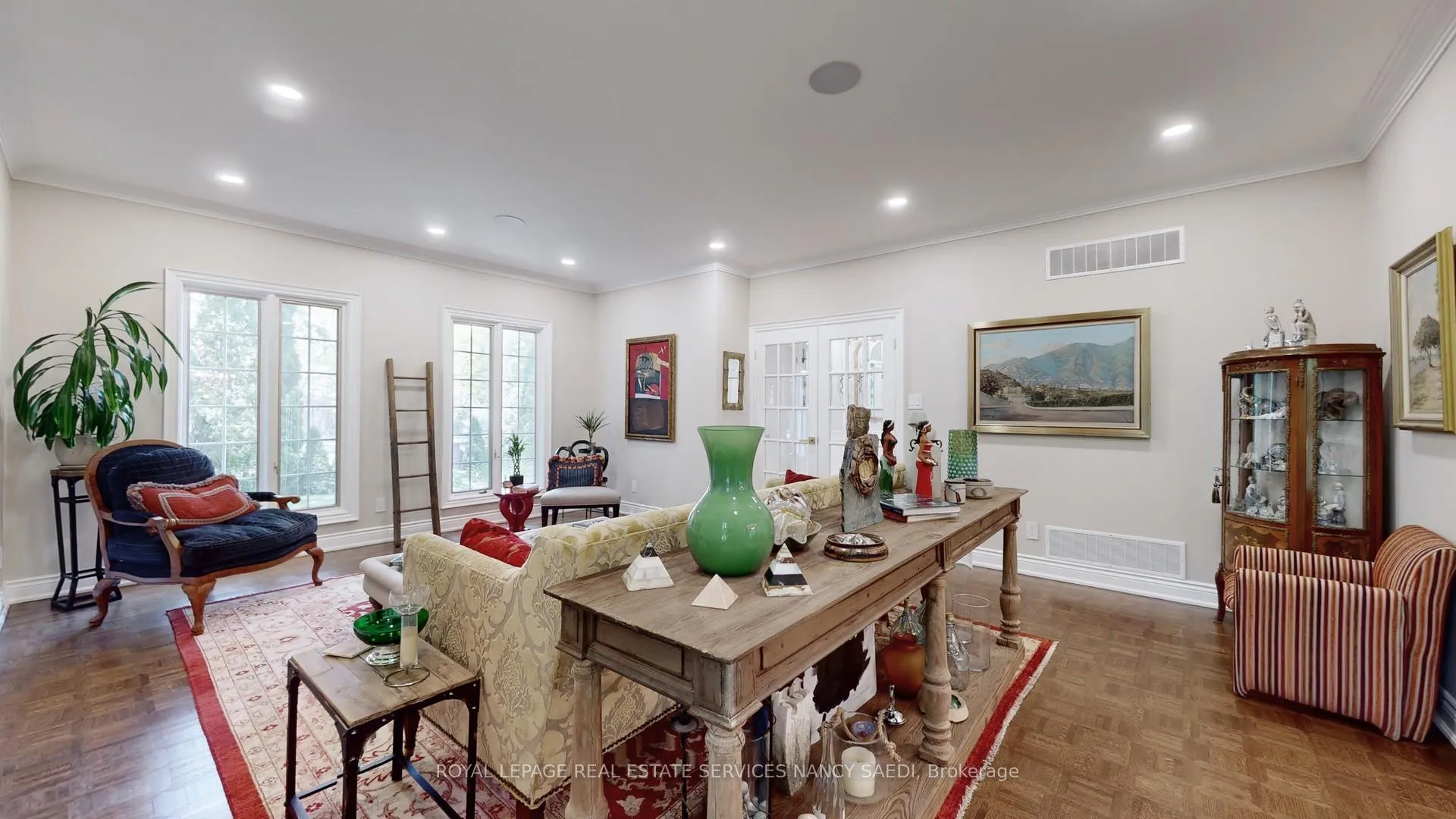 Photo 18 of 21 Forest Heights Boulevard, North York, St. Andrew-Windfields — HOMEH