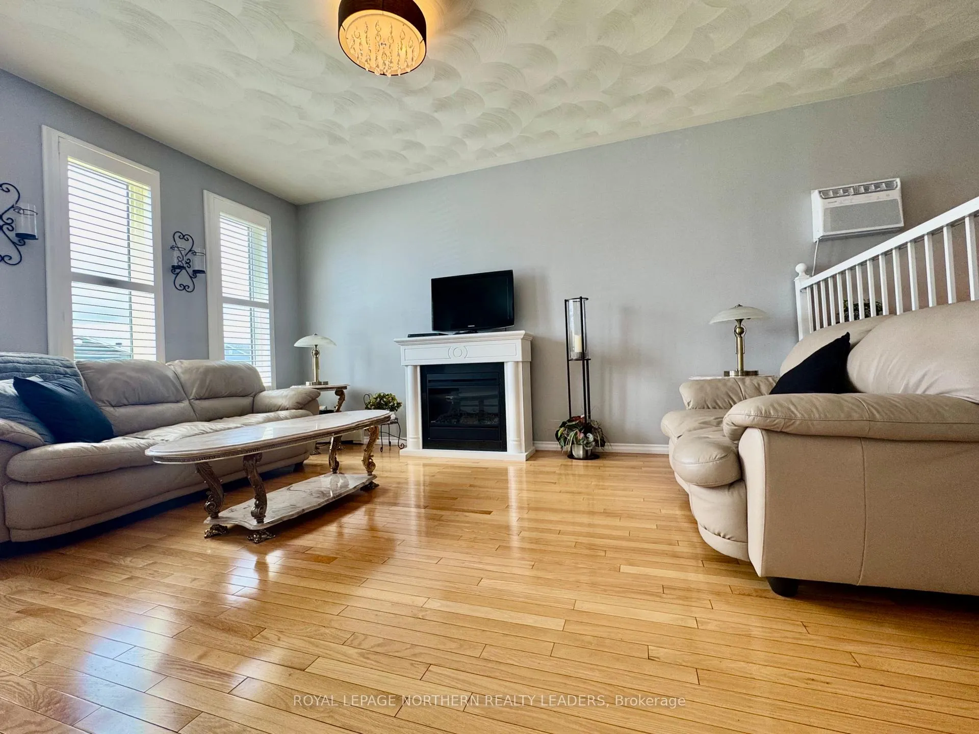 Photo 9 of 1272 Park Avenue, Timmins, MTJ - Main Area — HOMEH