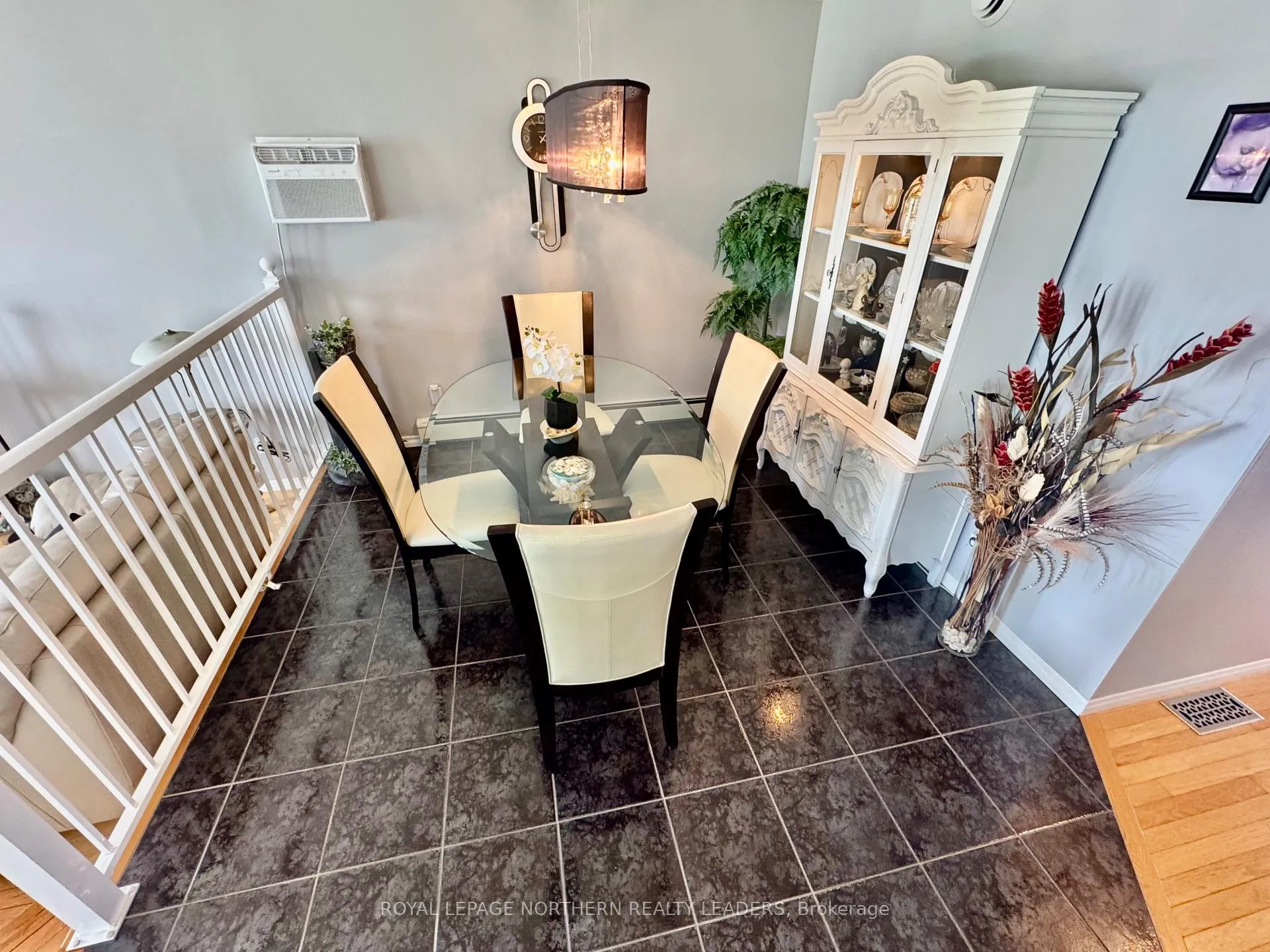 Photo 18 of 1272 Park Avenue, Timmins, MTJ - Main Area — HOMEH