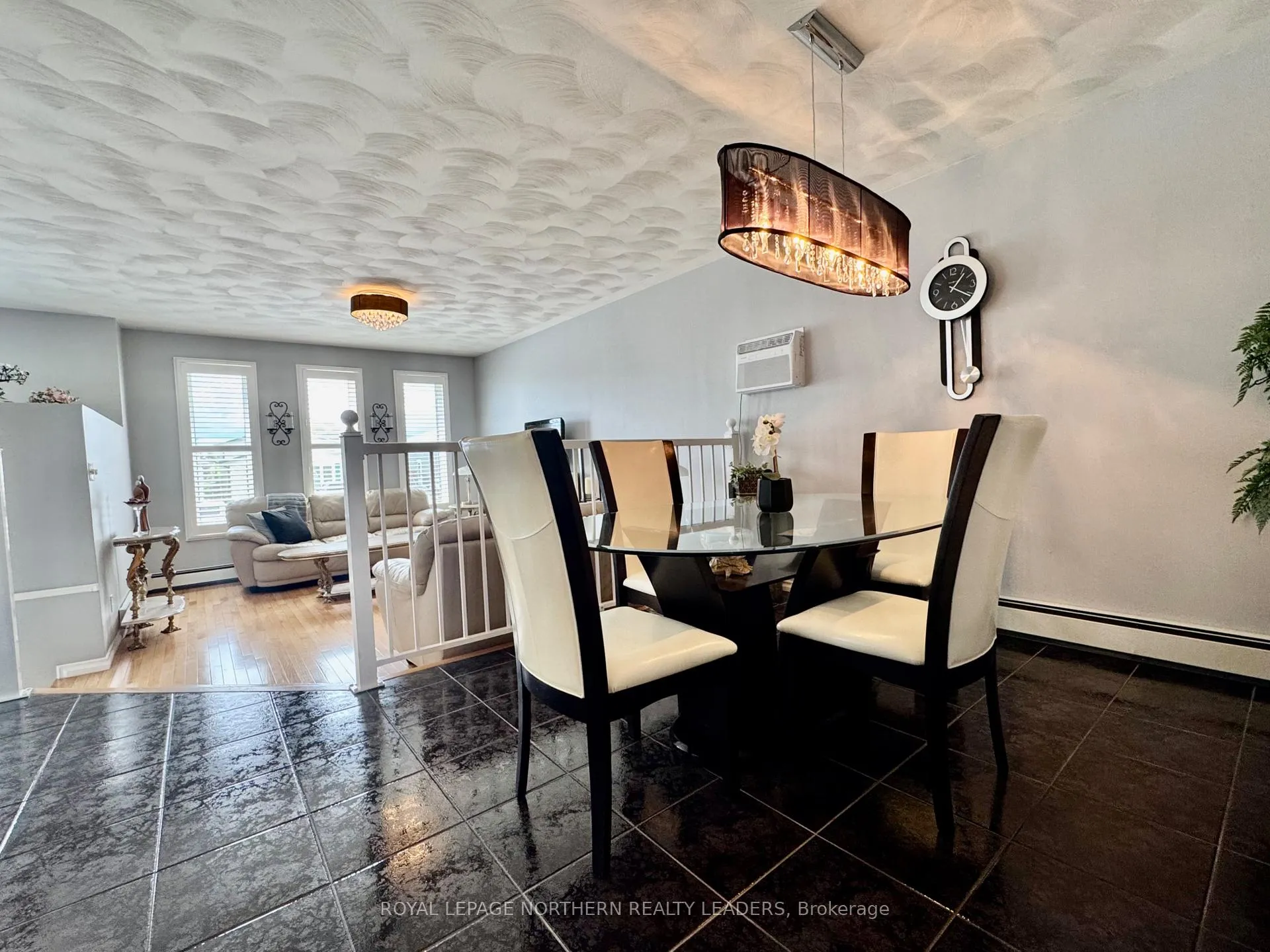 Photo 20 of 1272 Park Avenue, Timmins, MTJ - Main Area — HOMEH