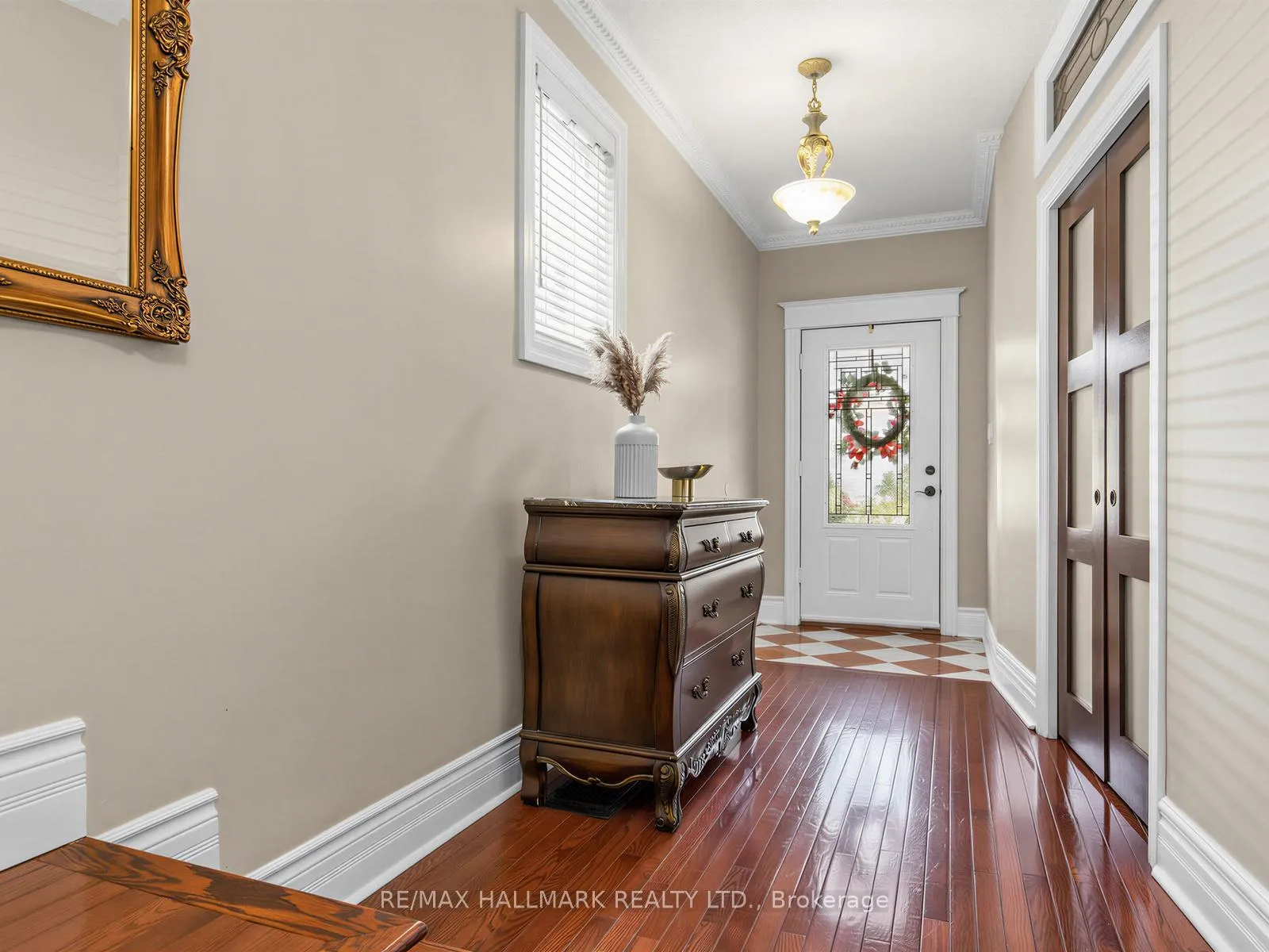 Photo 3 of 239 Torrens Avenue, Toronto, East York — HOMEH