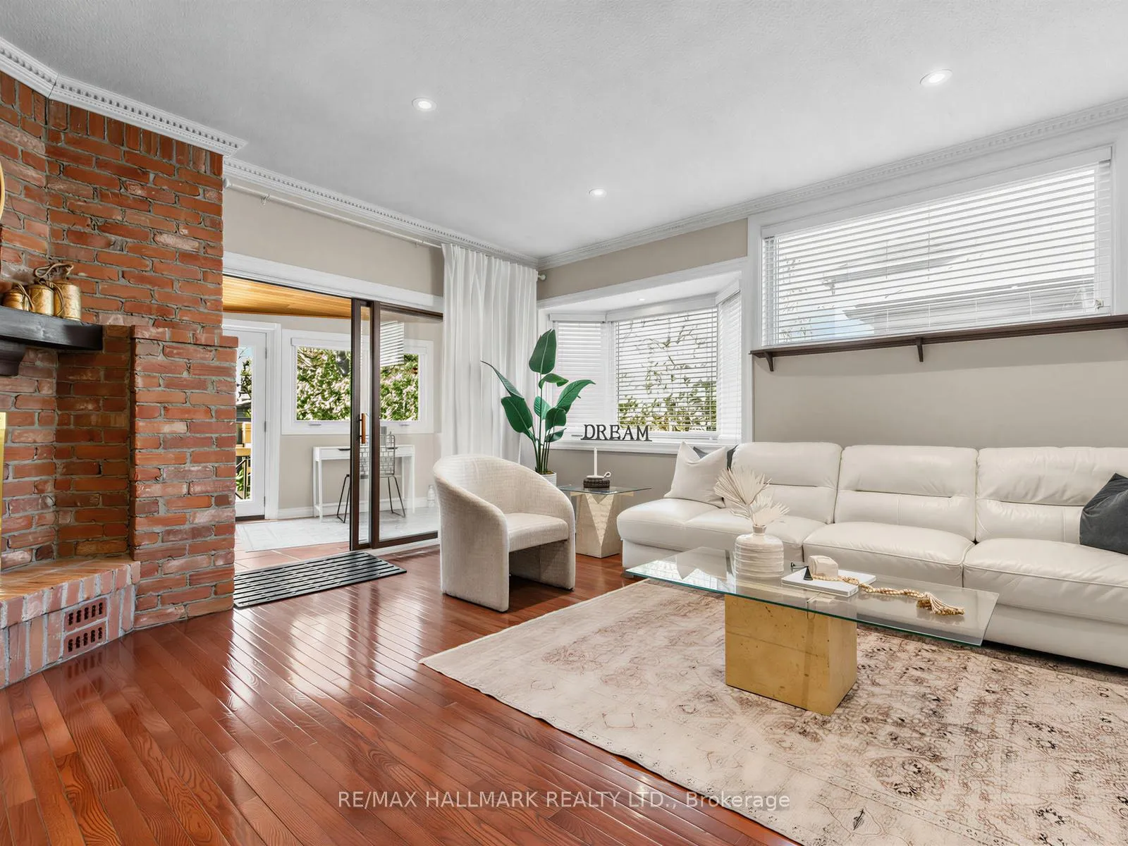 Photo 13 of 239 Torrens Avenue, Toronto, East York — HOMEH