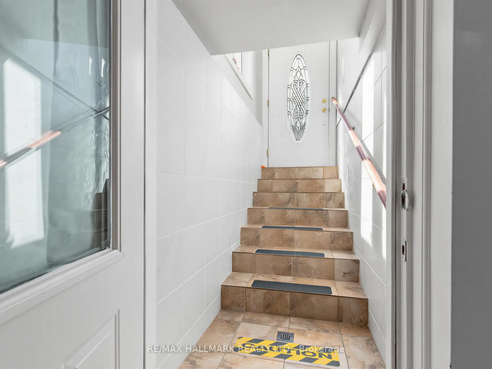 Photo 39 of 239 Torrens Avenue, Toronto, East York — HOMEH