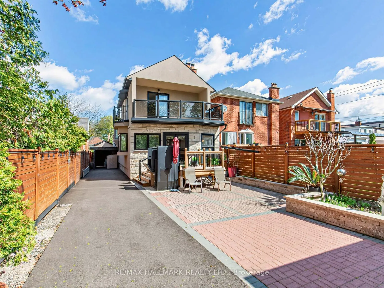 Photo 42 of 239 Torrens Avenue, Toronto, East York — HOMEH