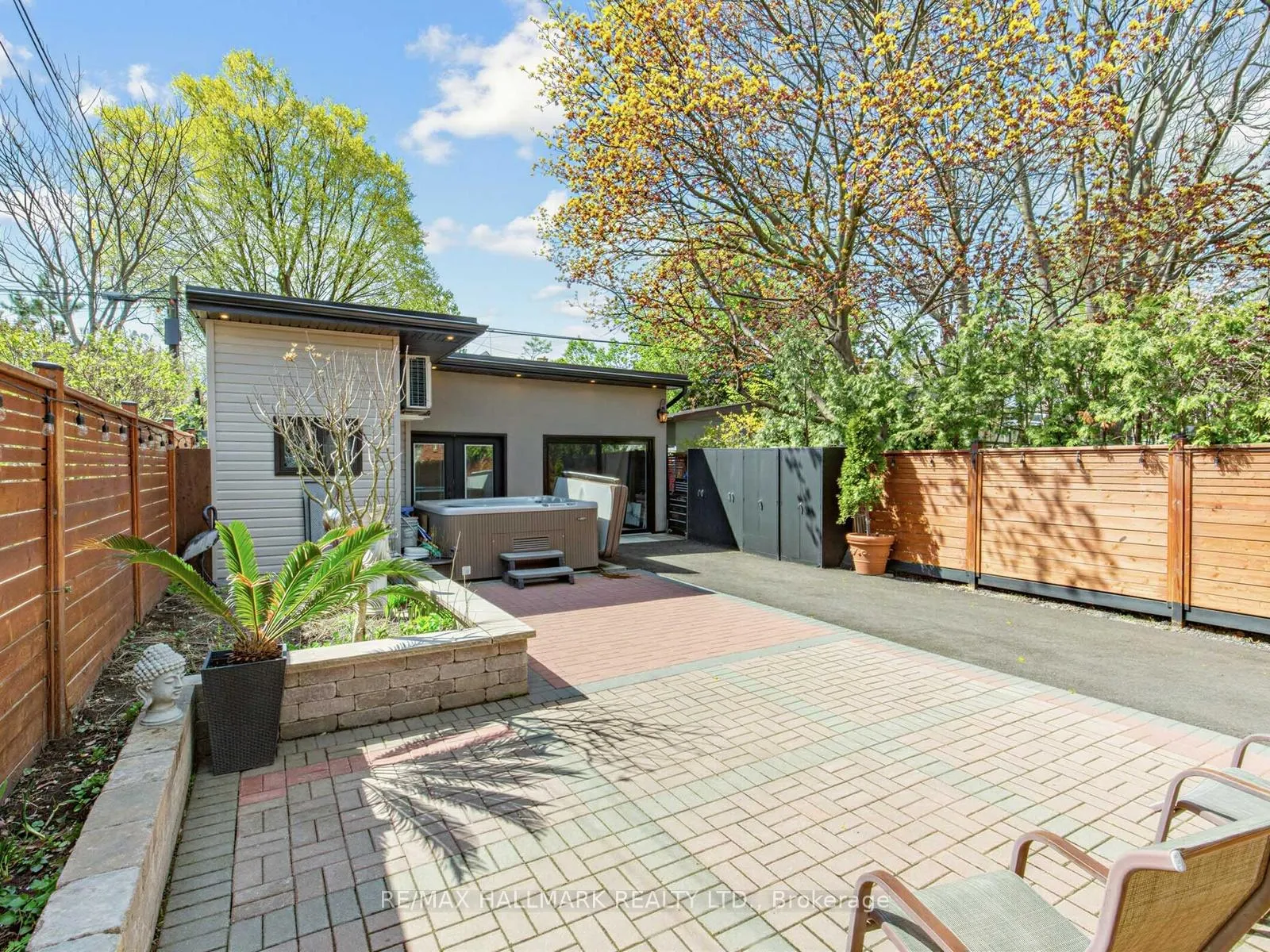 Photo 46 of 239 Torrens Avenue, Toronto, East York — HOMEH