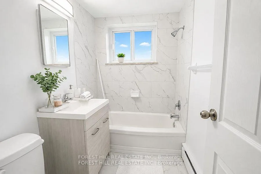 Photo 4 of Unit 503, 92 Robinson Street, Hamilton, Durand — HOMEH