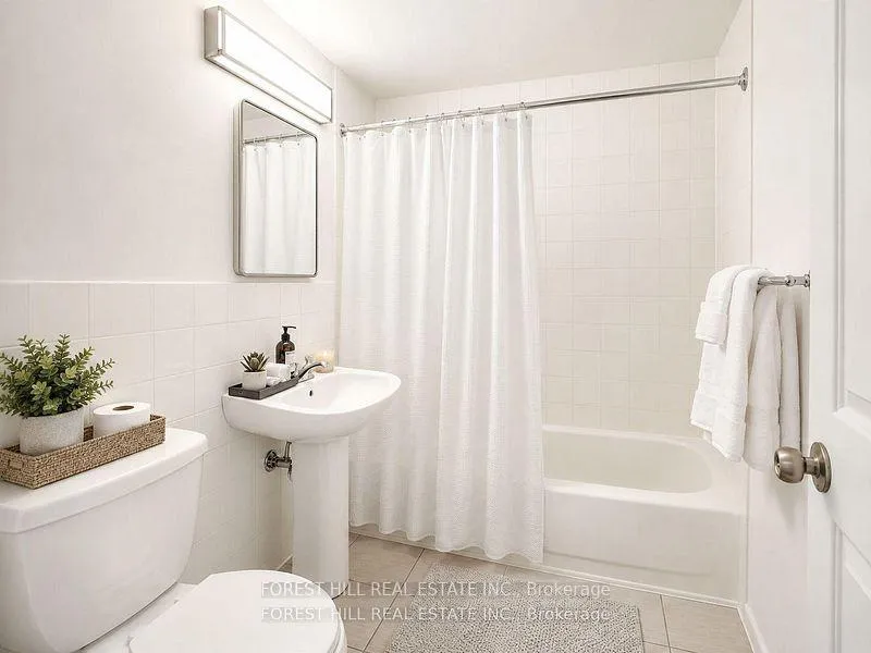 Photo 5 of Unit 503, 92 Robinson Street, Hamilton, Durand — HOMEH