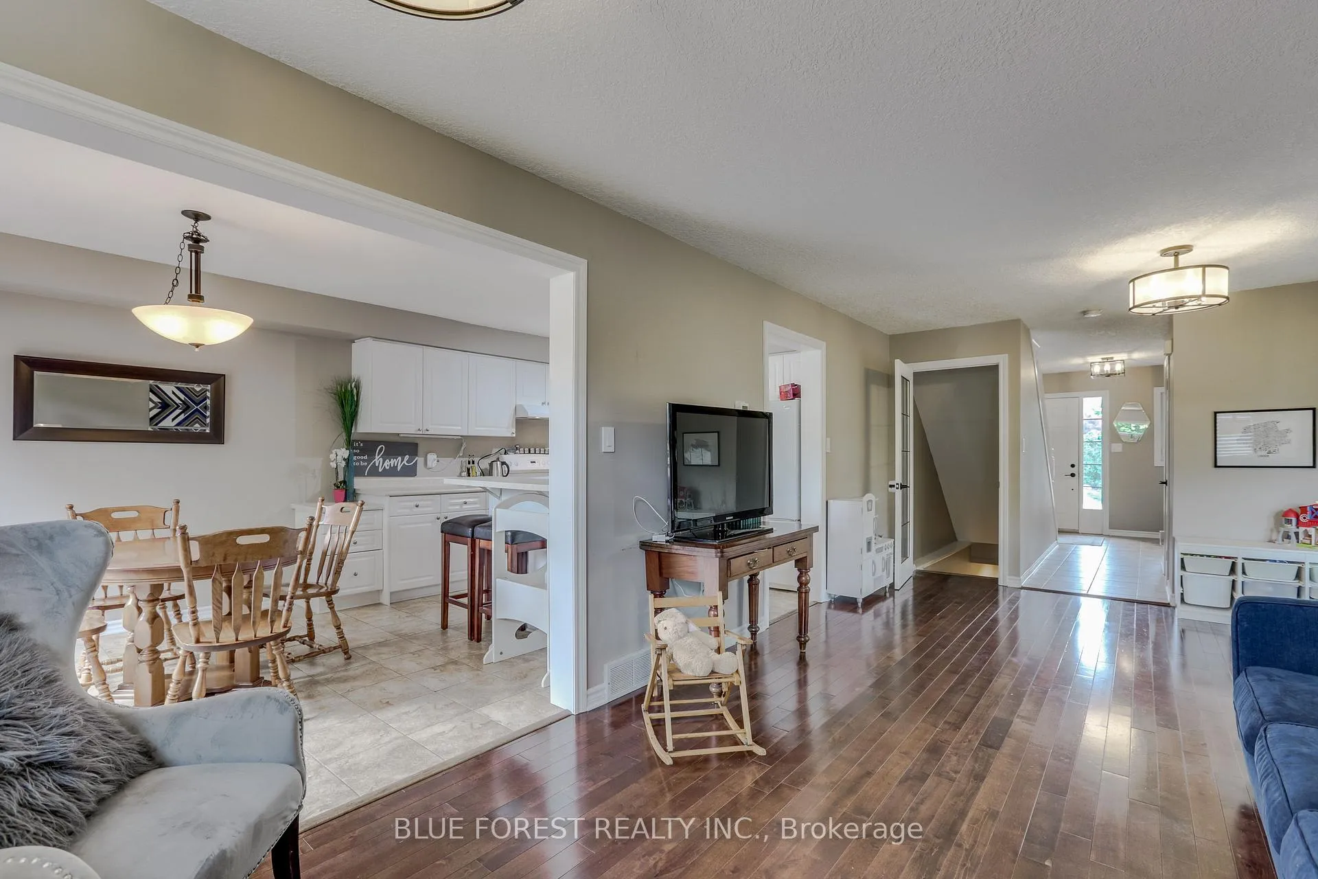 Photo 9 of Unit 68, 1100 Baseline Road W, London, South B — HOMEH