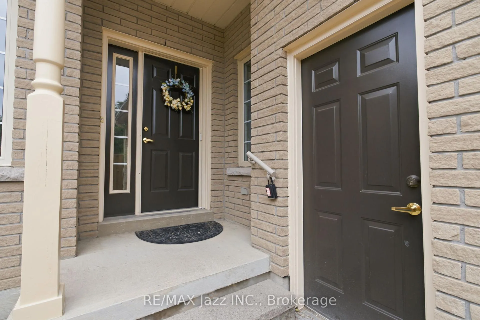 Photo 4 of Unit 44, 1111 Wilson Road N, Oshawa, Centennial — HOMEH