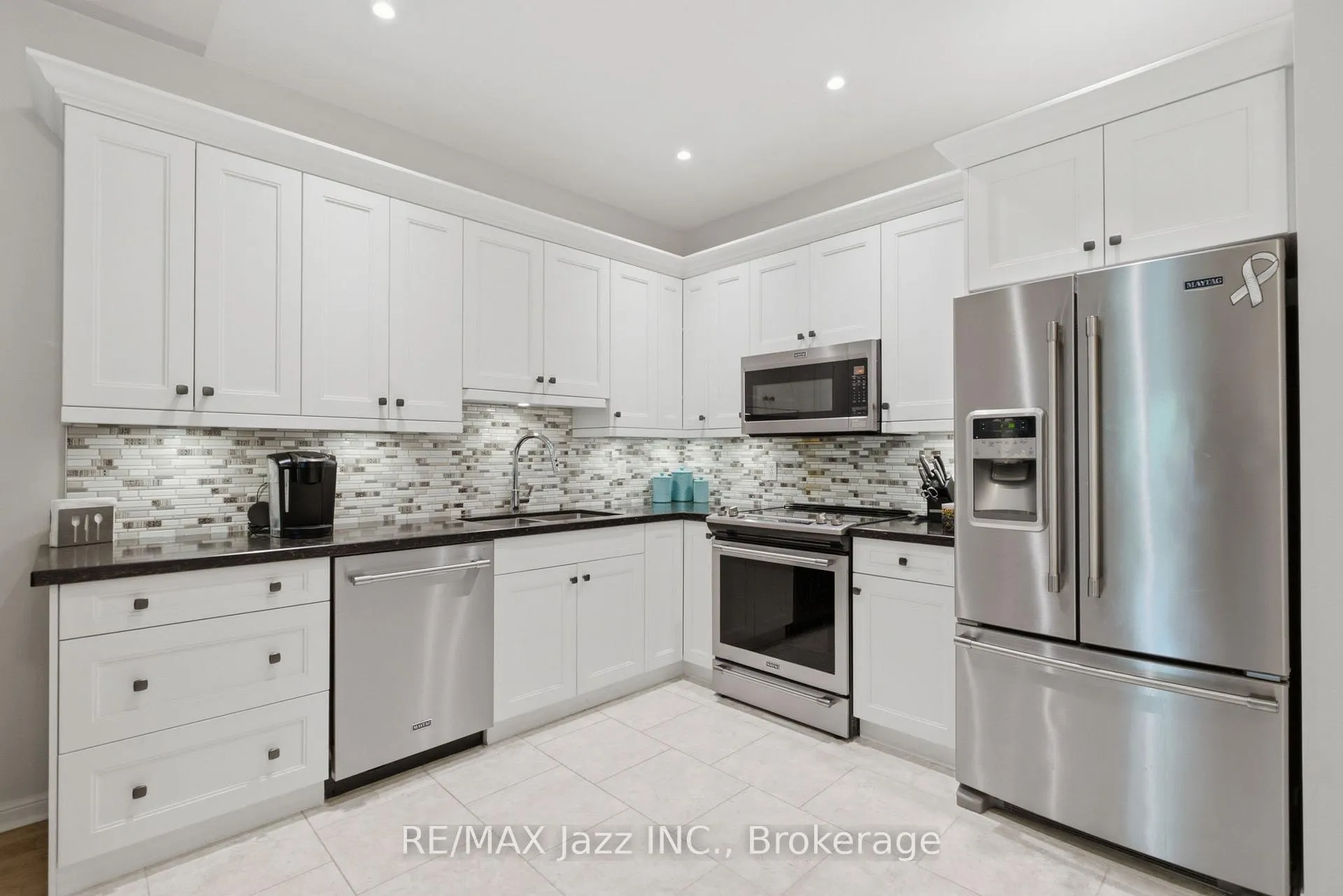 Photo 19 of Unit 44, 1111 Wilson Road N, Oshawa, Centennial — HOMEH