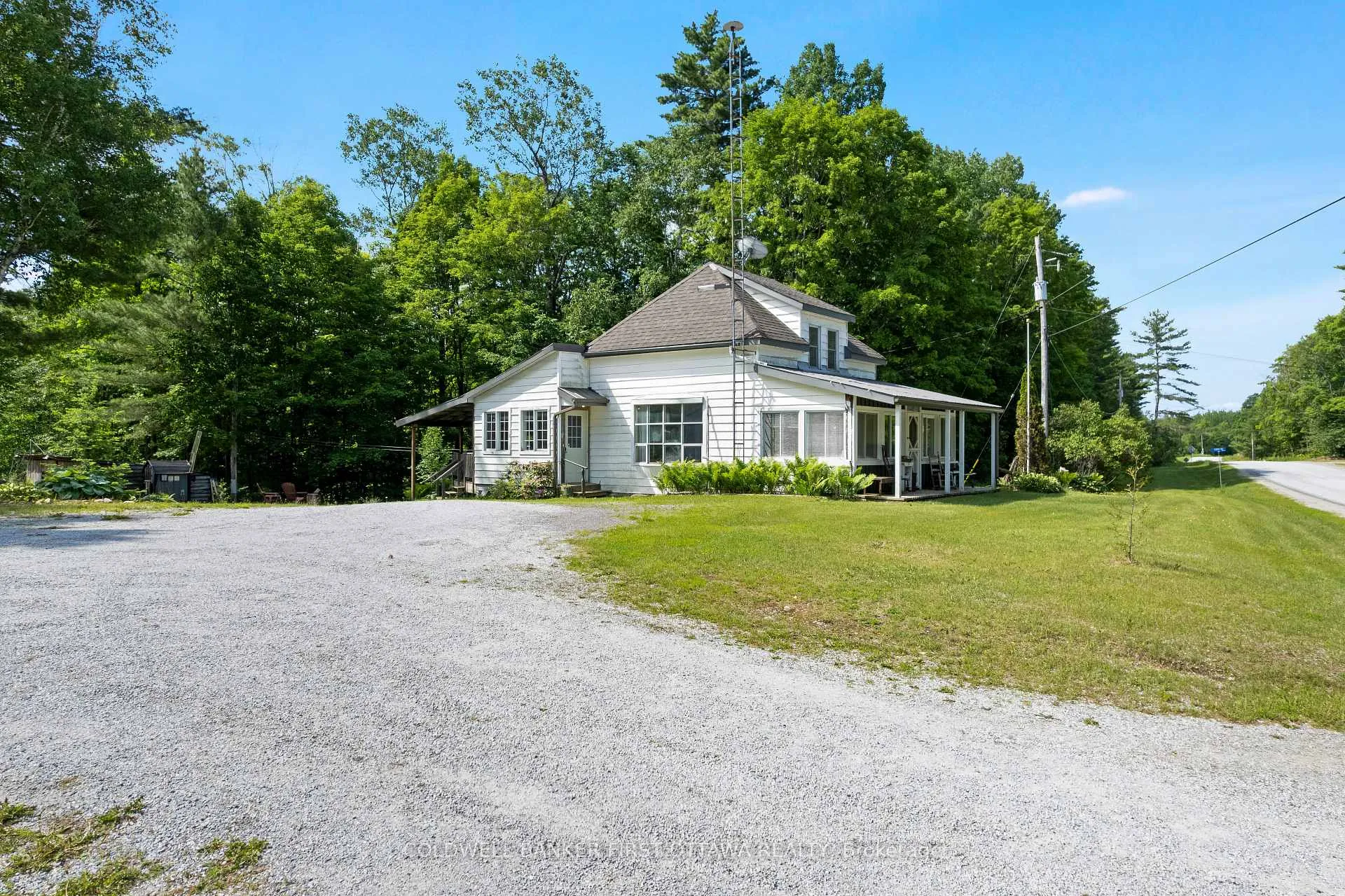 Photo 10 of 2625 Ardoch Road, Frontenac, Frontenac North — HOMEH