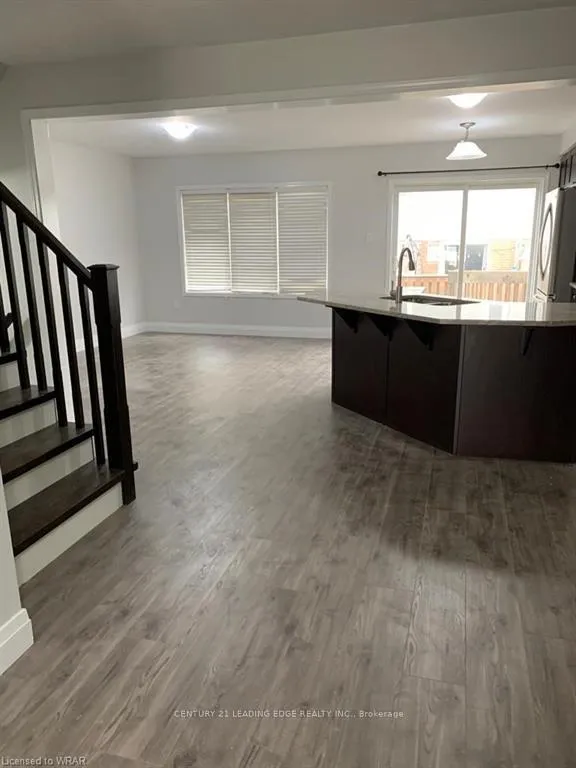 Photo 17 of 33 Glenvista Drive, Kitchener — HOMEH