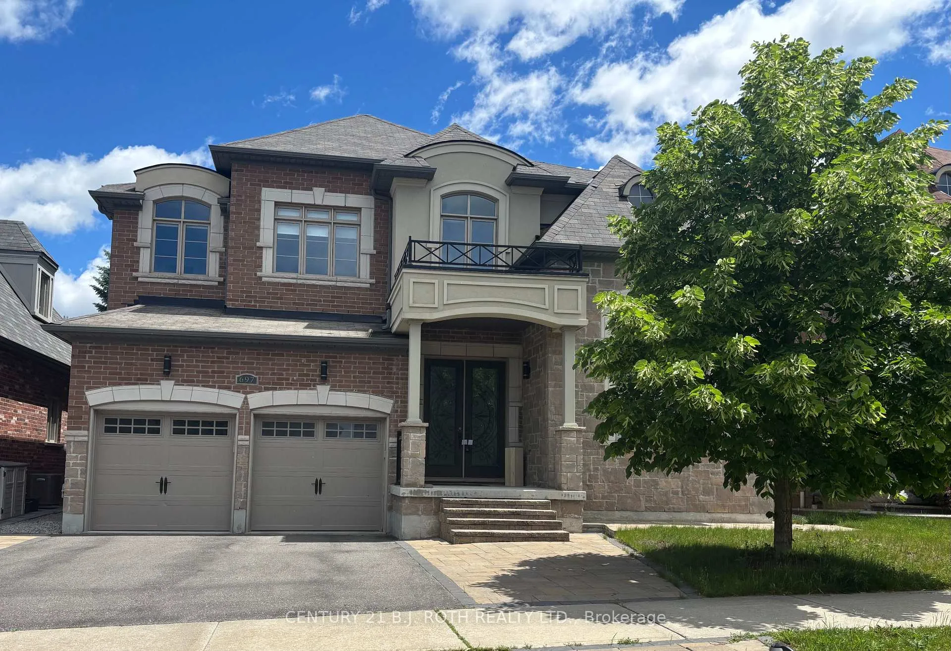 Photo 1 of 697 Mcgregor Farm Trail, Newmarket, Glenway Estates — HOMEH
