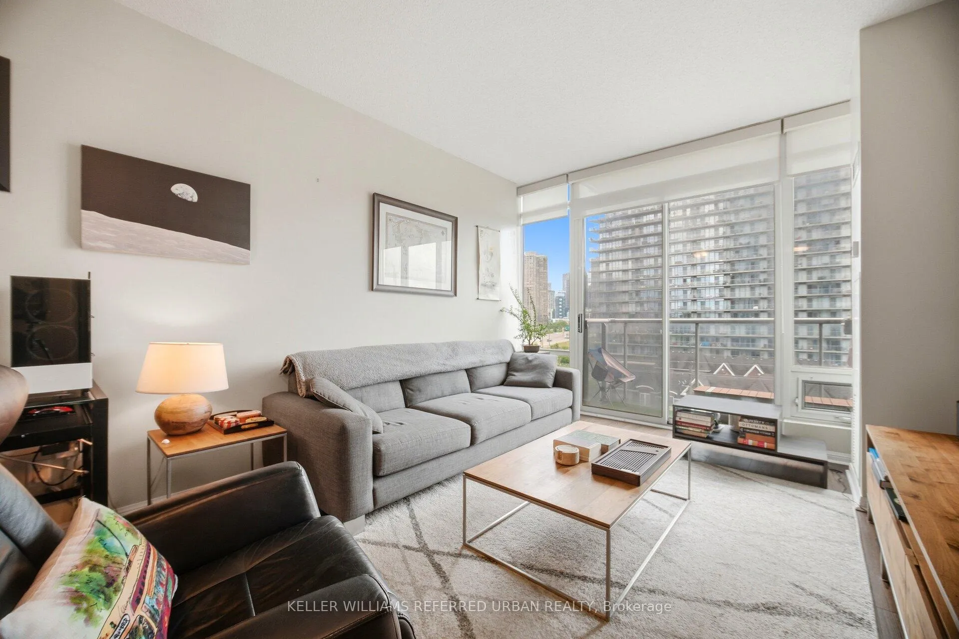 Photo 11 of Unit 601, 15 Windermere Avenue, Toronto, High Park-Swansea — HOMEH