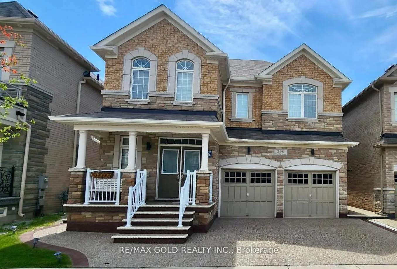 Photo 2 of 298 Etheridge Avenue, Milton, Ford — HOMEH