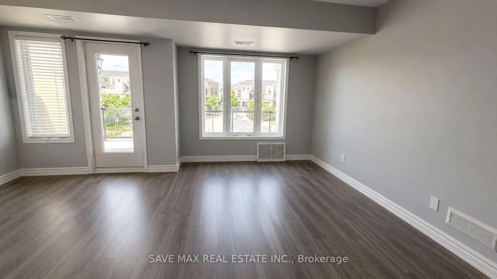 Photo 7 of Unit 12, 4 Daylily Lane, Kitchener — HOMEH