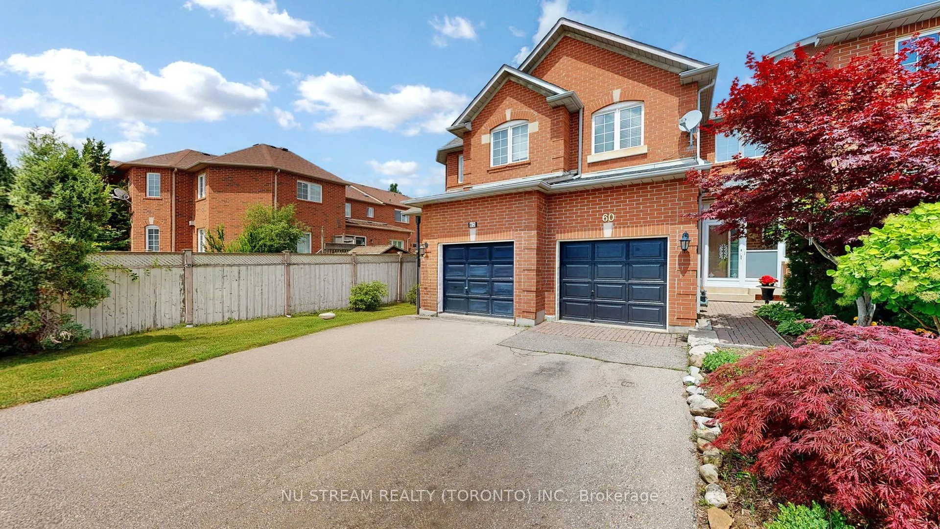 Photo 2 of 60 Nottingham Drive, Richmond Hill, Westbrook — HOMEH