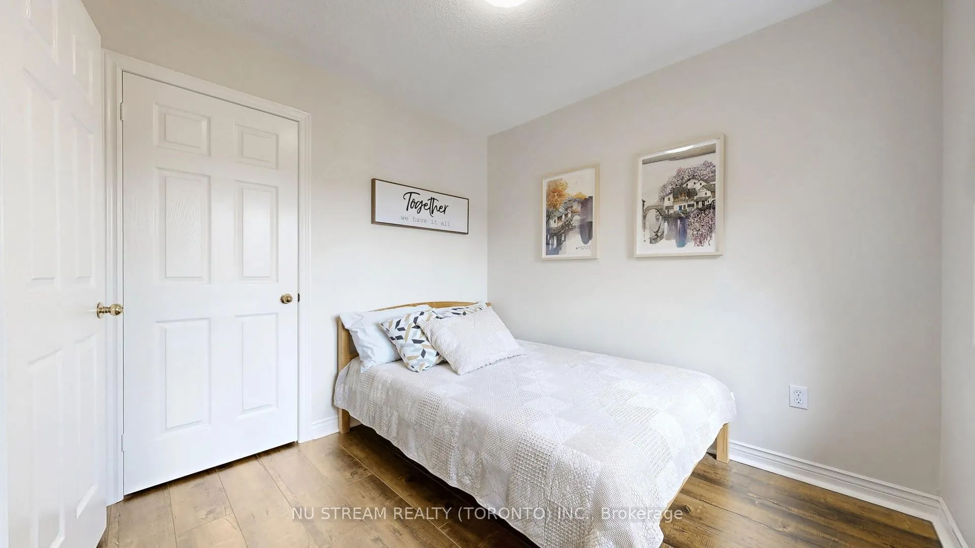 Photo 21 of 60 Nottingham Drive, Richmond Hill, Westbrook — HOMEH