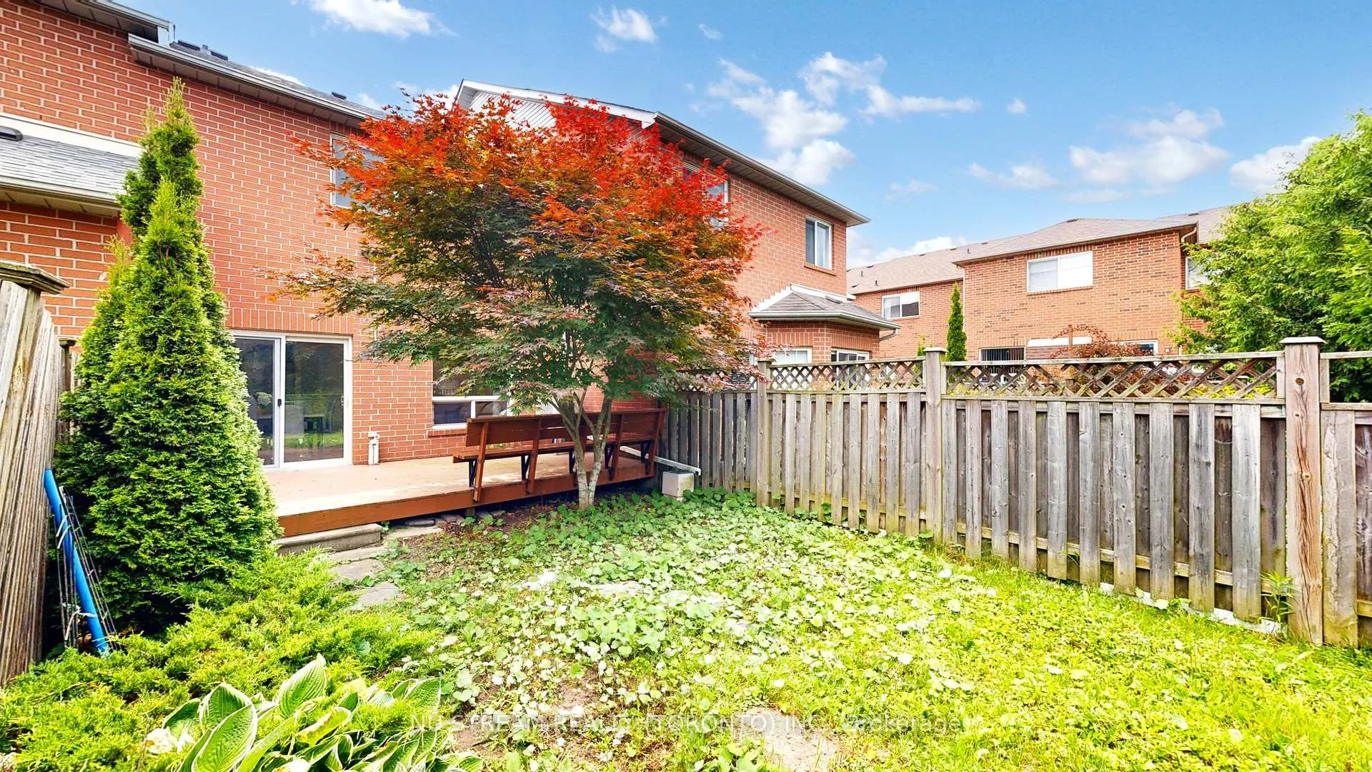 Photo 31 of 60 Nottingham Drive, Richmond Hill, Westbrook — HOMEH