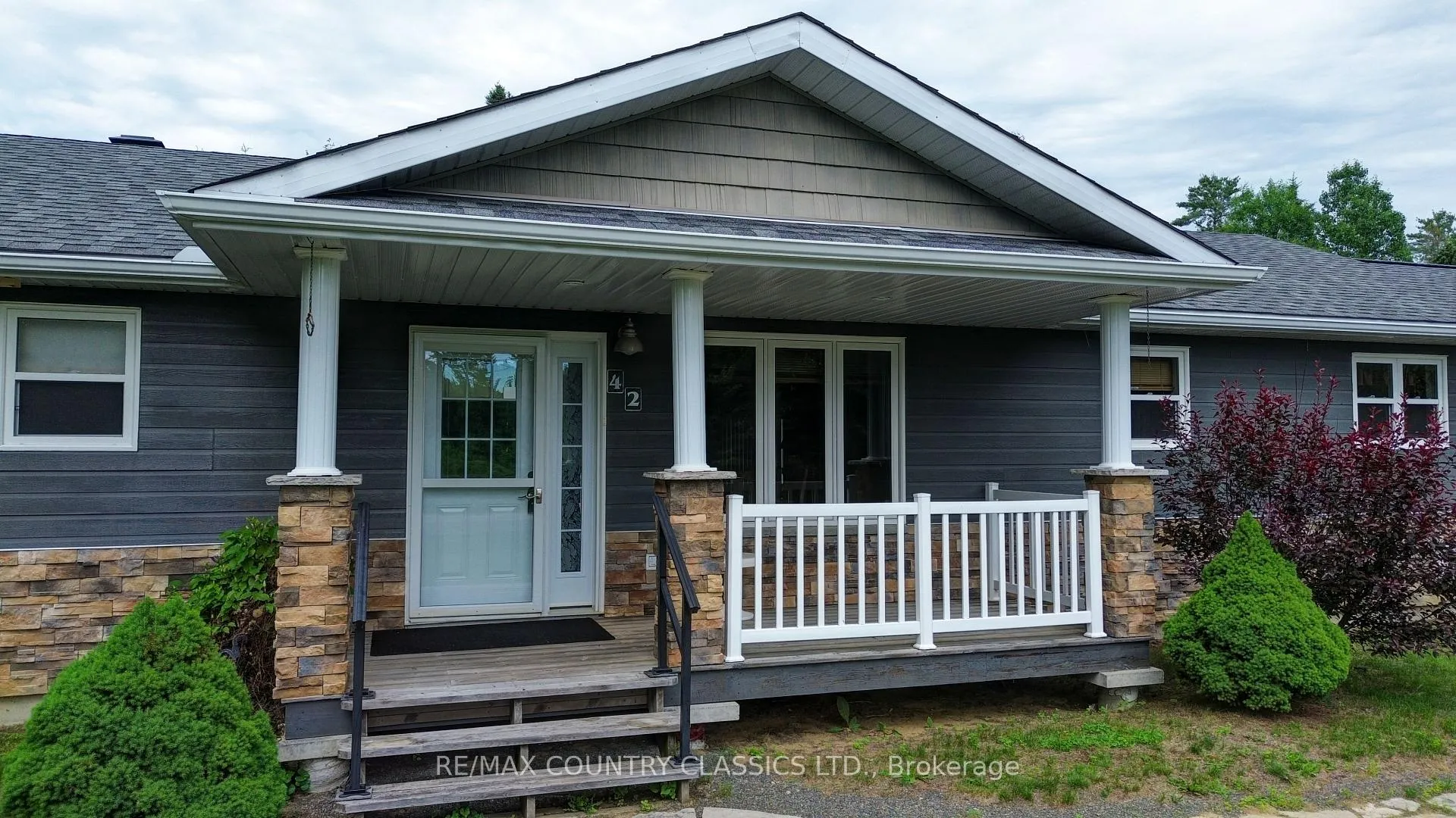 Photo 5 of 42 Nicklaus Drive, Bancroft, Bancroft Ward — HOMEH