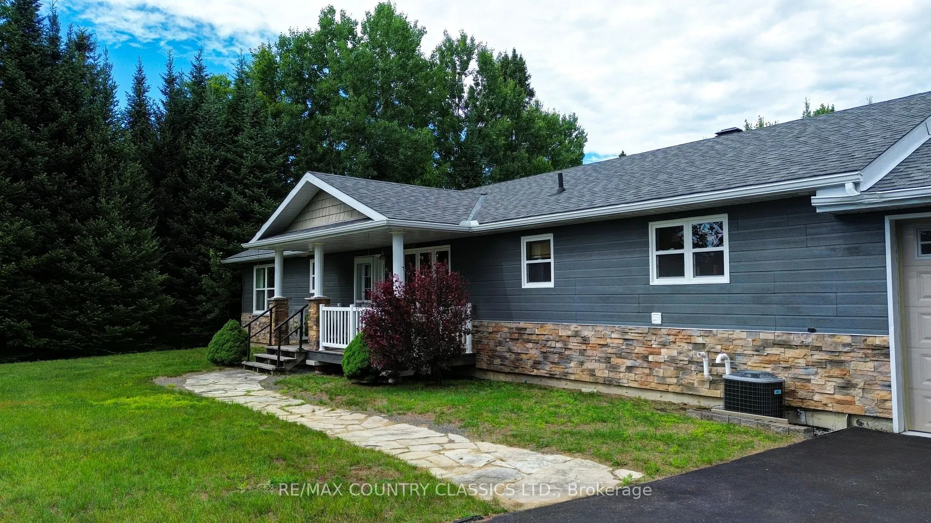 Photo 42 of 42 Nicklaus Drive, Bancroft, Bancroft Ward — HOMEH