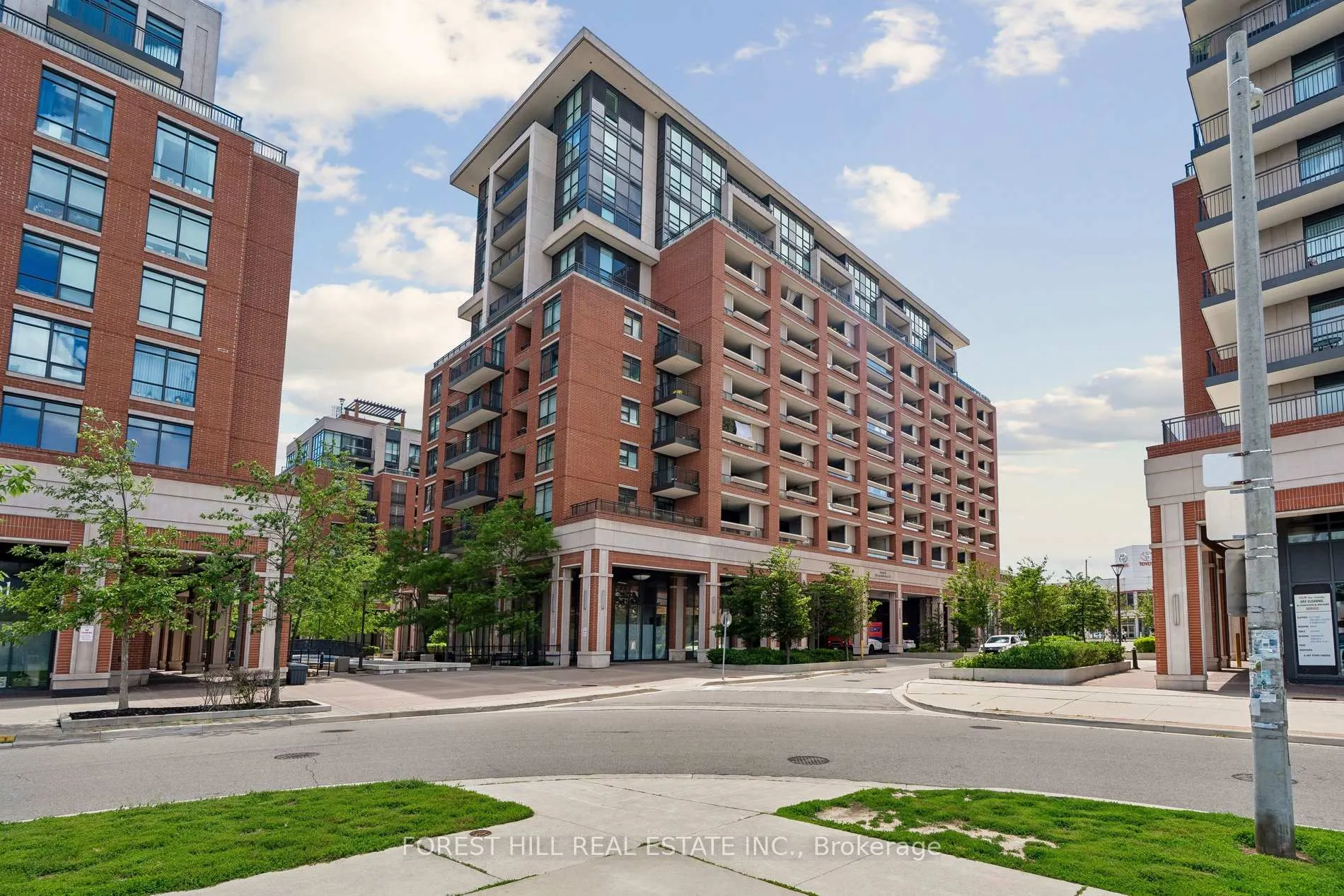 Photo 1 of Unit 413, 830 Lawrence Avenue W, North York, Yorkdale-Glen Park — HOMEH