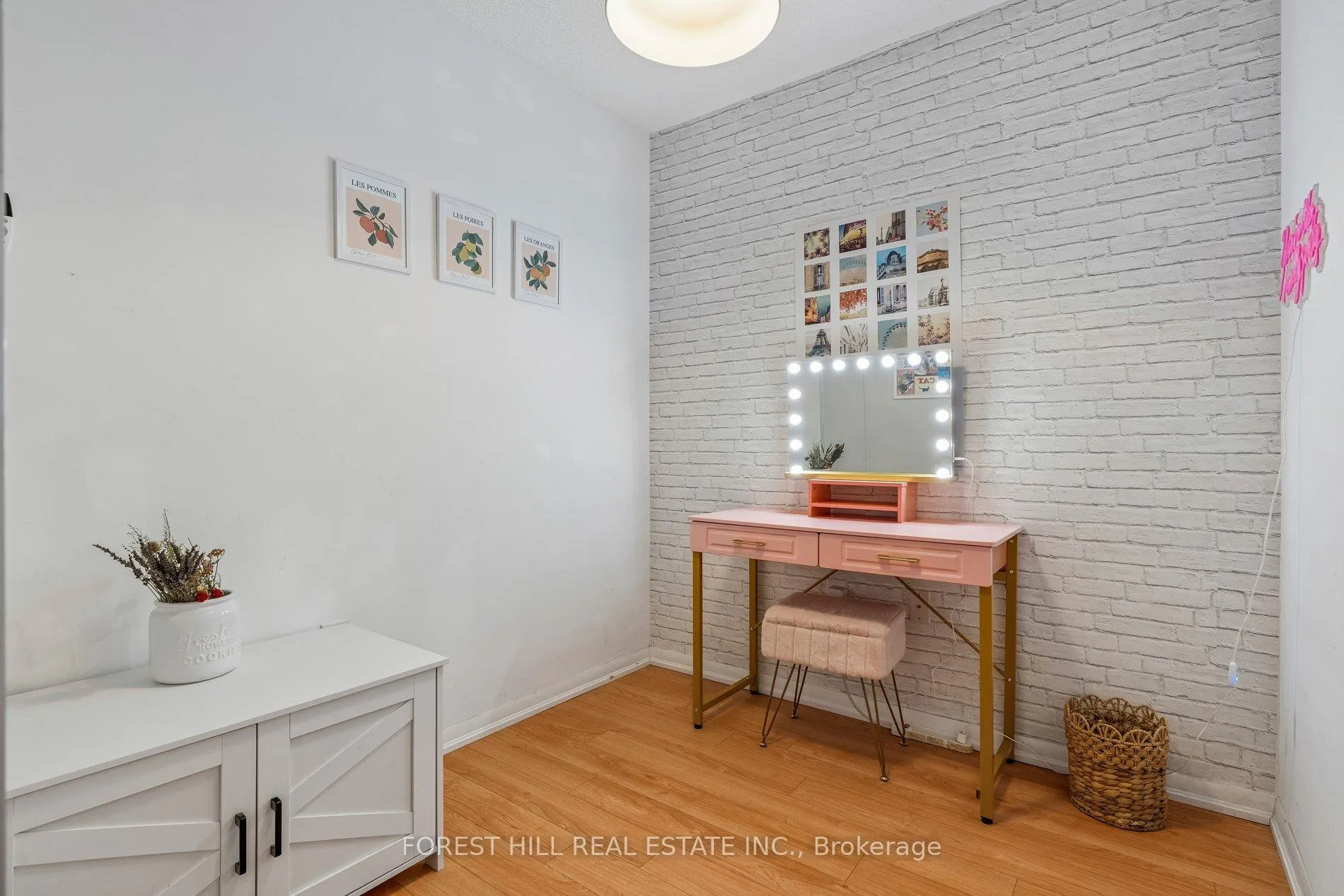 Photo 7 of Unit 413, 830 Lawrence Avenue W, North York, Yorkdale-Glen Park — HOMEH