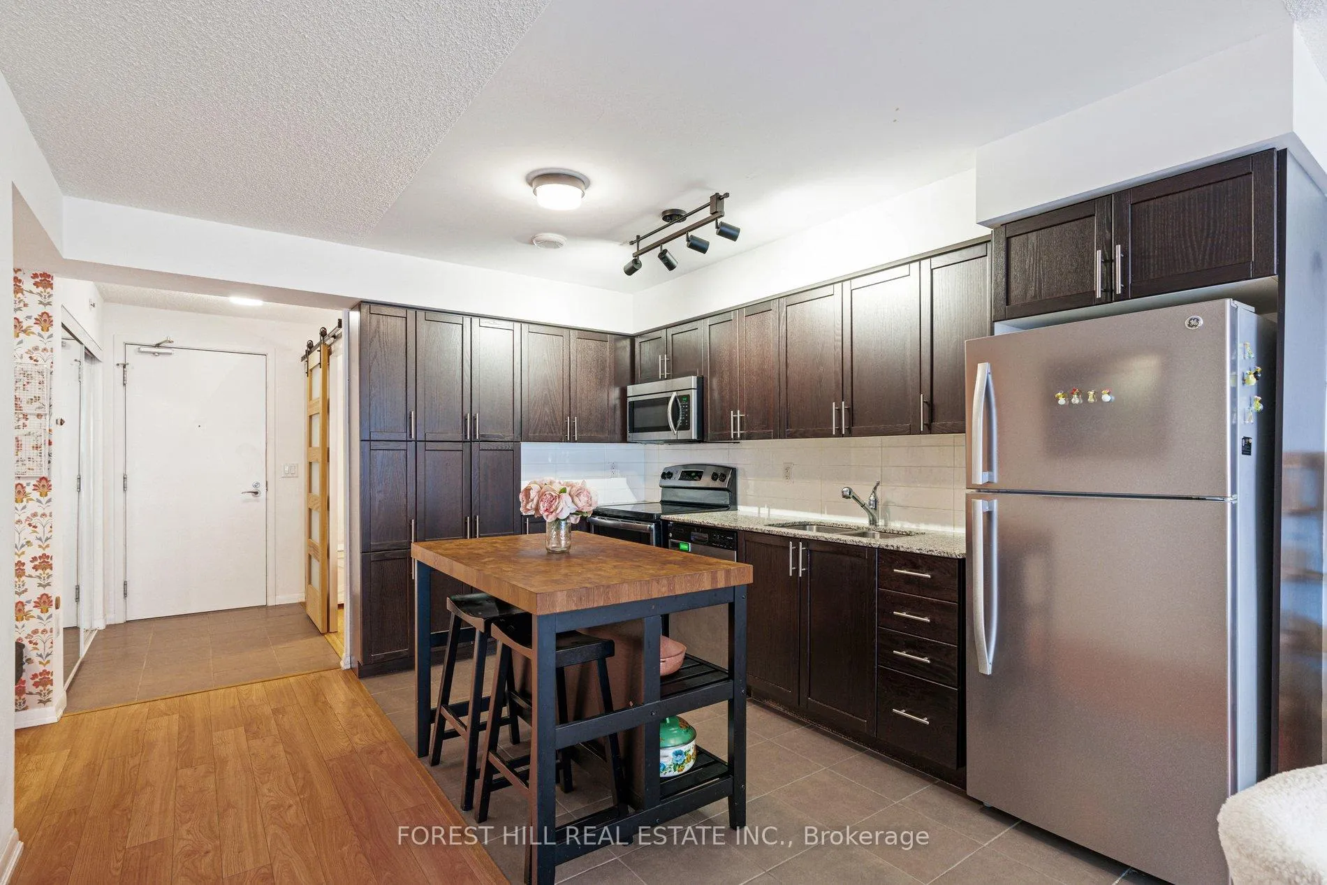 Photo 13 of Unit 413, 830 Lawrence Avenue W, North York, Yorkdale-Glen Park — HOMEH