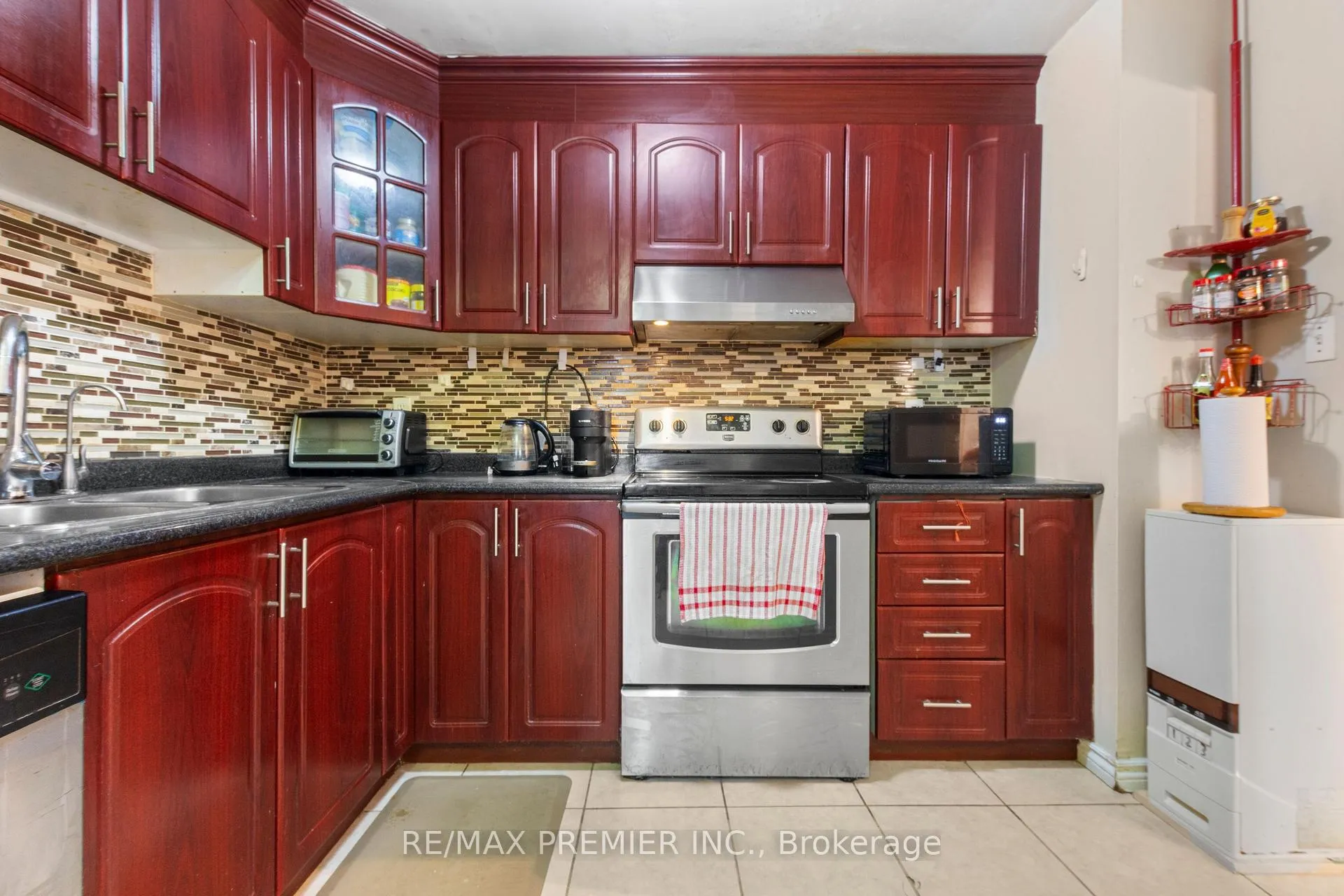 Photo 13 of Unit 292, 1605 Albion Road, Etobicoke, Mount Olive-Silverstone-Jamestown — HOMEH