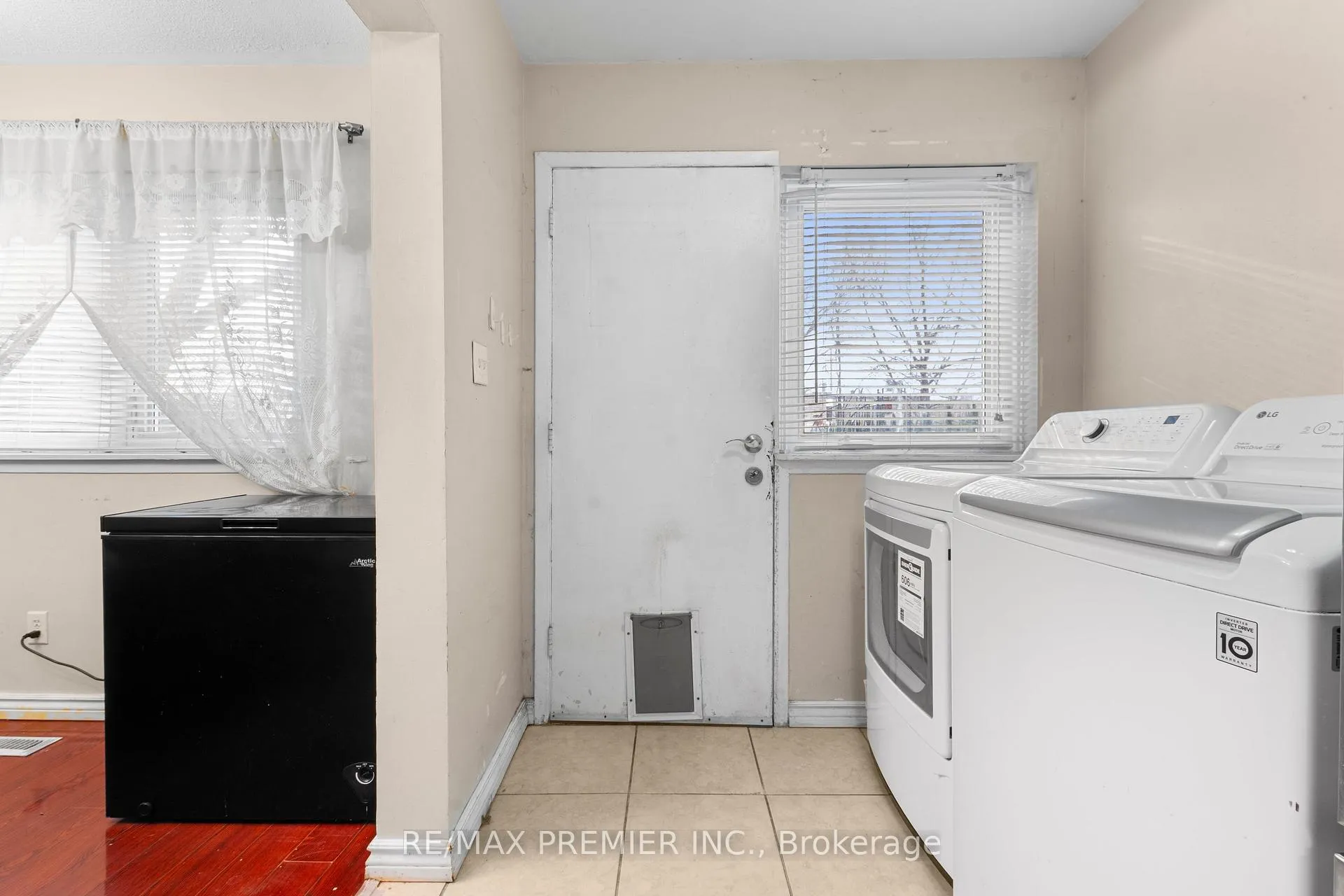 Photo 15 of Unit 292, 1605 Albion Road, Etobicoke, Mount Olive-Silverstone-Jamestown — HOMEH
