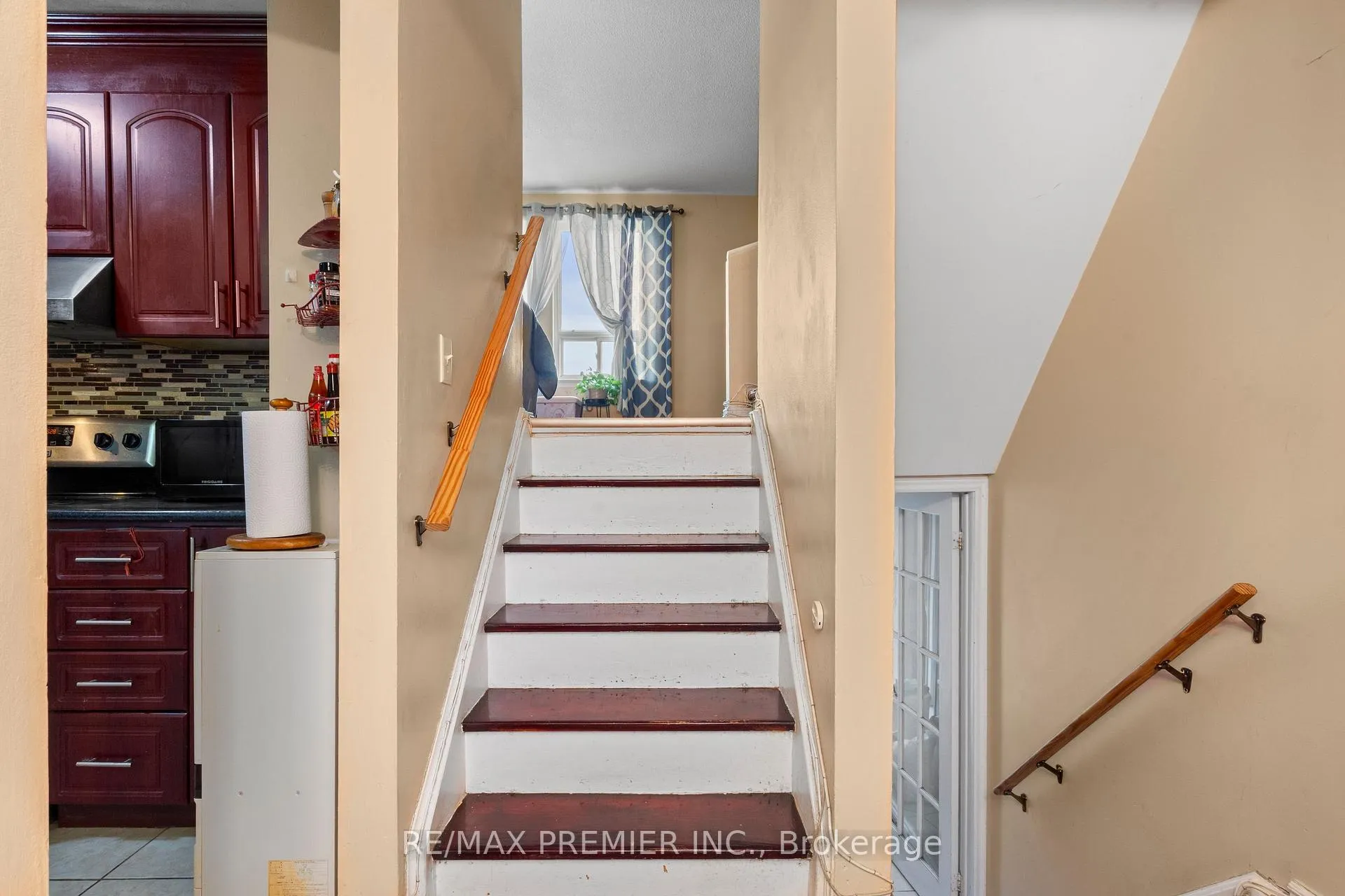 Photo 17 of Unit 292, 1605 Albion Road, Etobicoke, Mount Olive-Silverstone-Jamestown — HOMEH