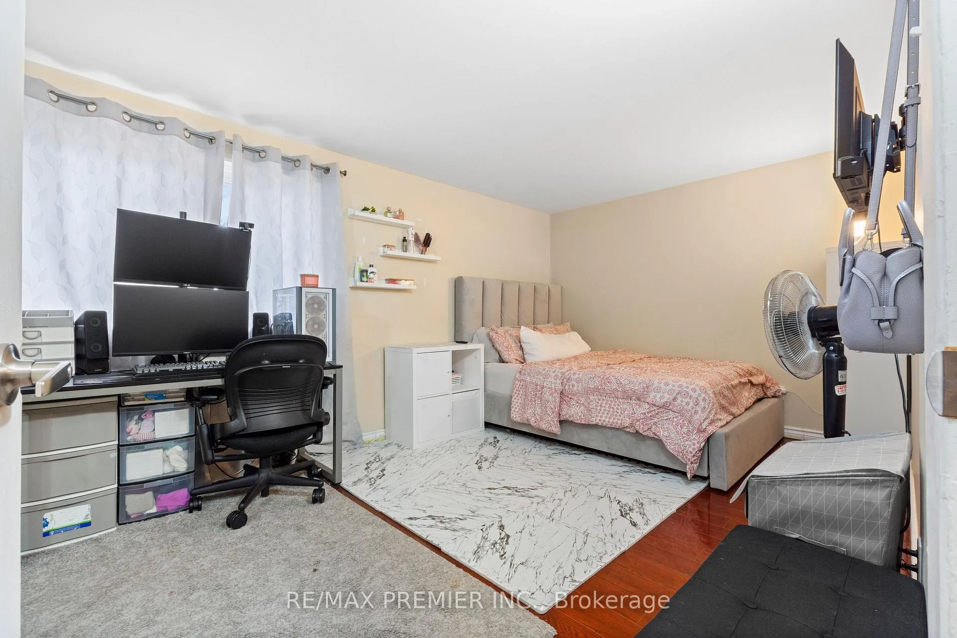 Photo 26 of Unit 292, 1605 Albion Road, Etobicoke, Mount Olive-Silverstone-Jamestown — HOMEH