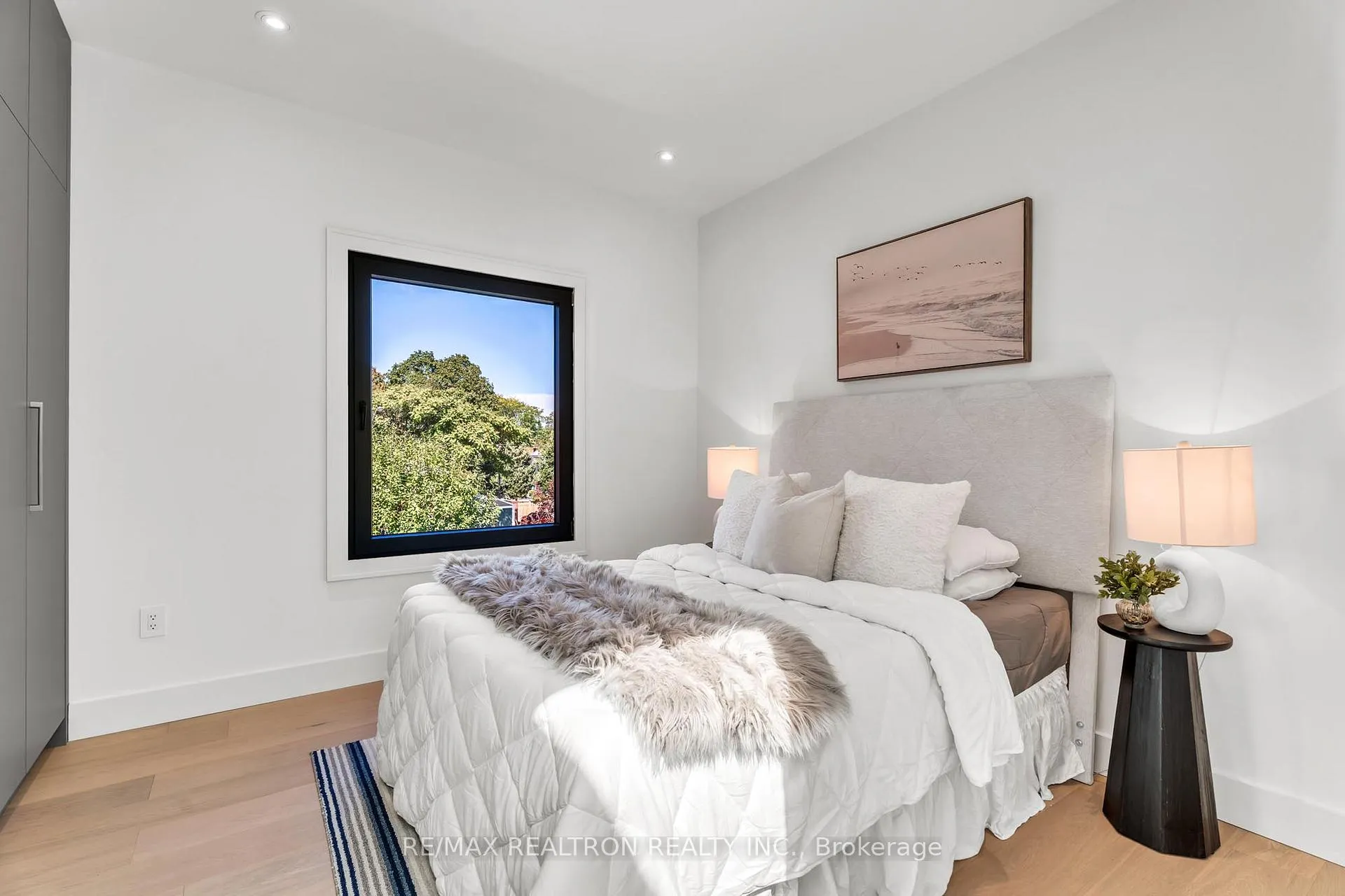 Photo 26 of 105 Rumsey Road, Toronto, Leaside — HOMEH