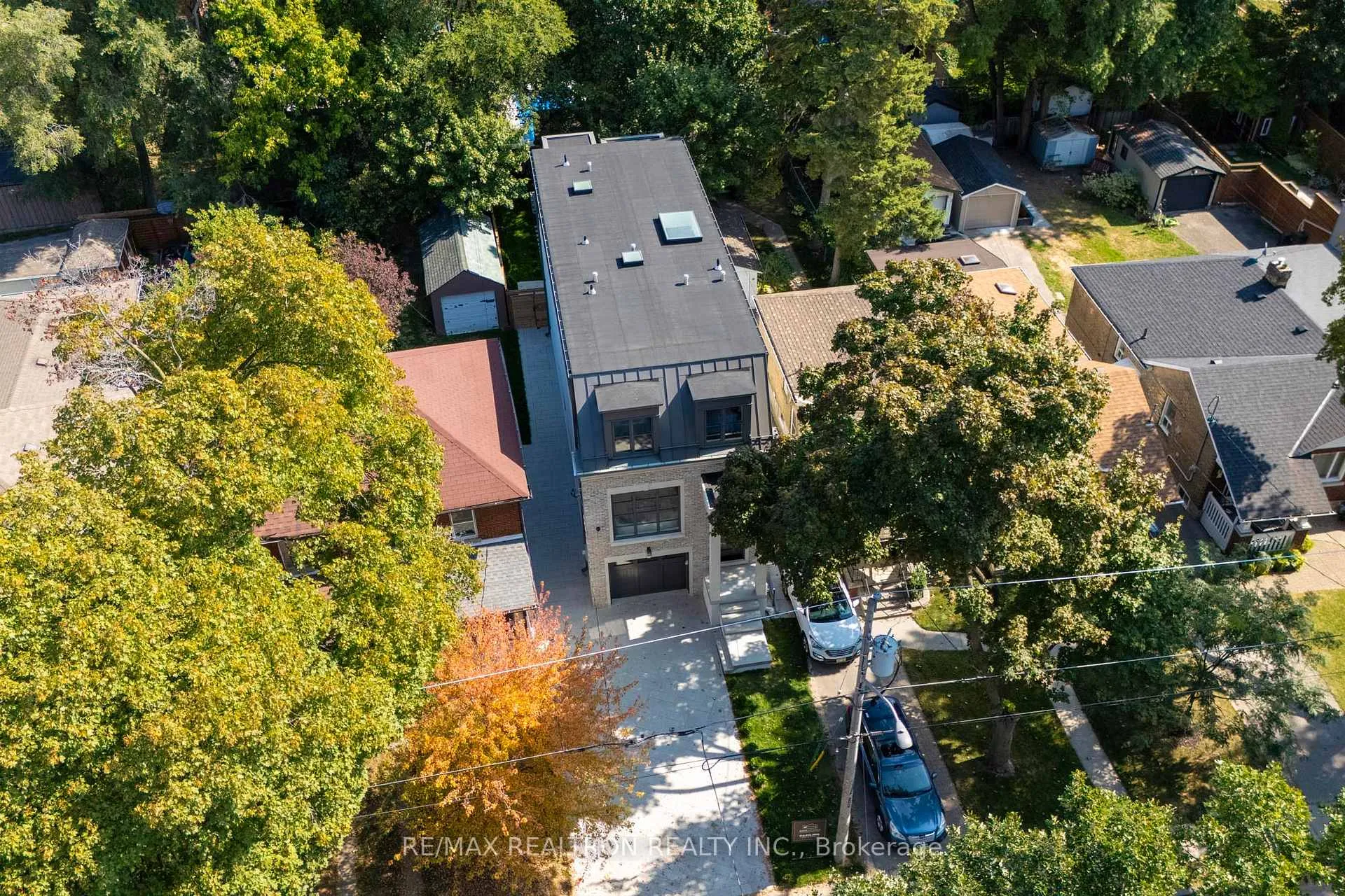 Photo 39 of 105 Rumsey Road, Toronto, Leaside — HOMEH