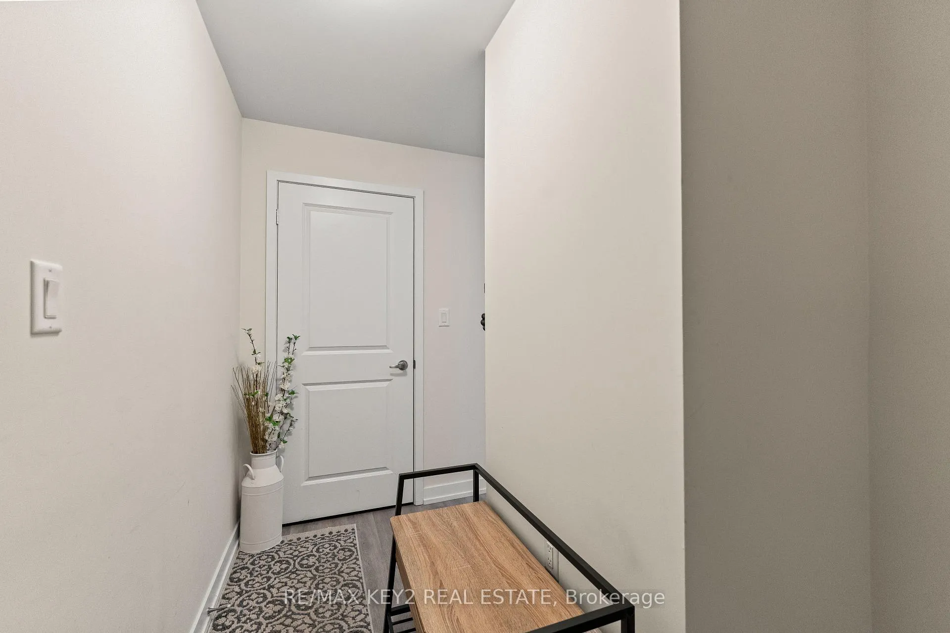 Photo 3 of Unit 107, 2550 Castlegate Crossing, Pickering, Duffin Heights — HOMEH