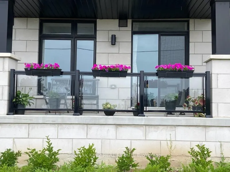 Photo 18 of Unit 107, 2550 Castlegate Crossing, Pickering, Duffin Heights — HOMEH