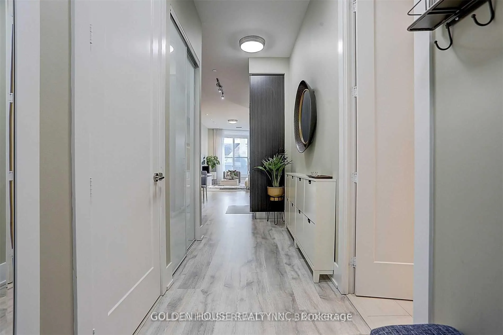 Photo 4 of Unit 211, 55 Merchants' Wharf, Toronto, Waterfront Communities — HOMEH
