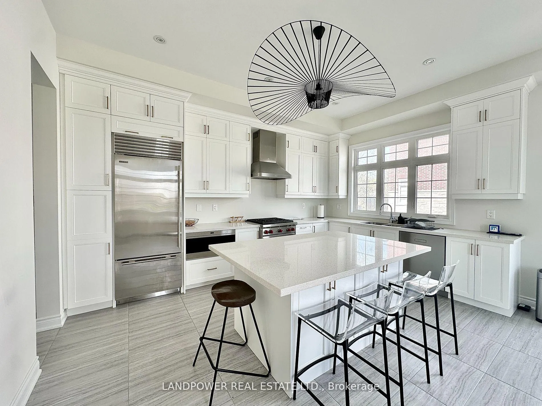 Photo 8 of 1 Beaufort Way, Markham, Angus Glen — HOMEH