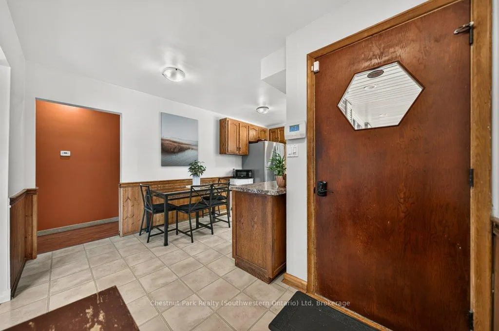 Photo 13 of 39 Cedar Street, Guelph, Dovercliffe Park/Old University — HOMEH