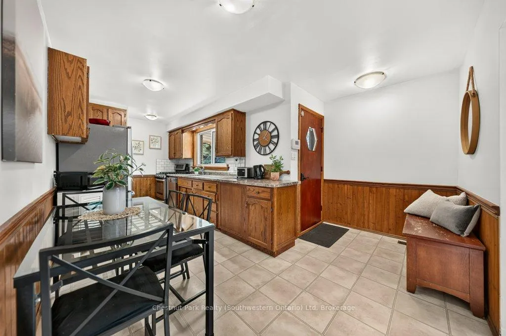 Photo 14 of 39 Cedar Street, Guelph, Dovercliffe Park/Old University — HOMEH