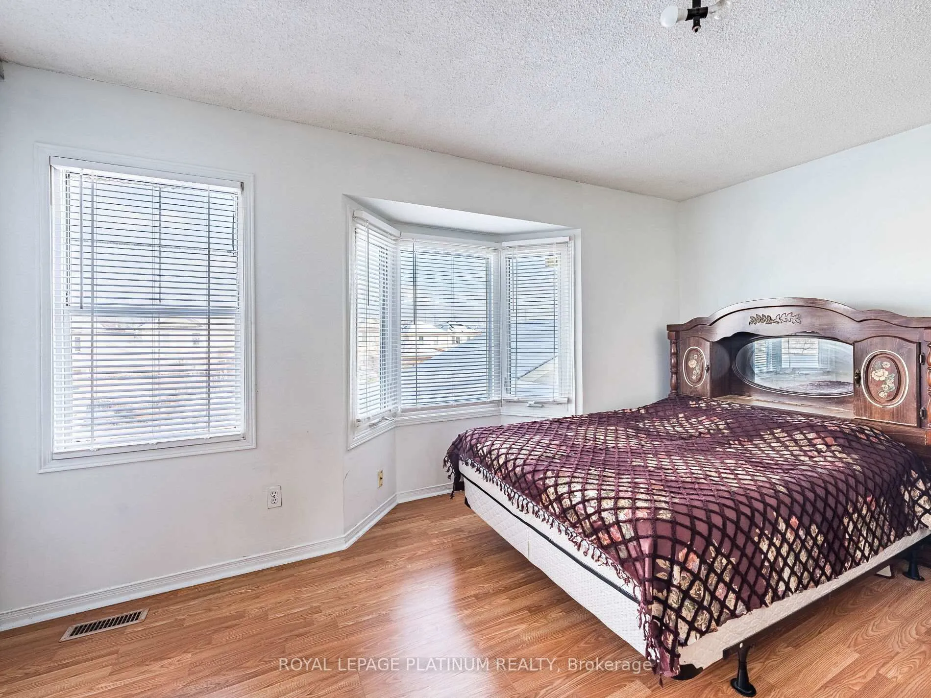 Photo 23 of 14 Wallingford Court, Brampton, Fletcher's Creek South — HOMEH