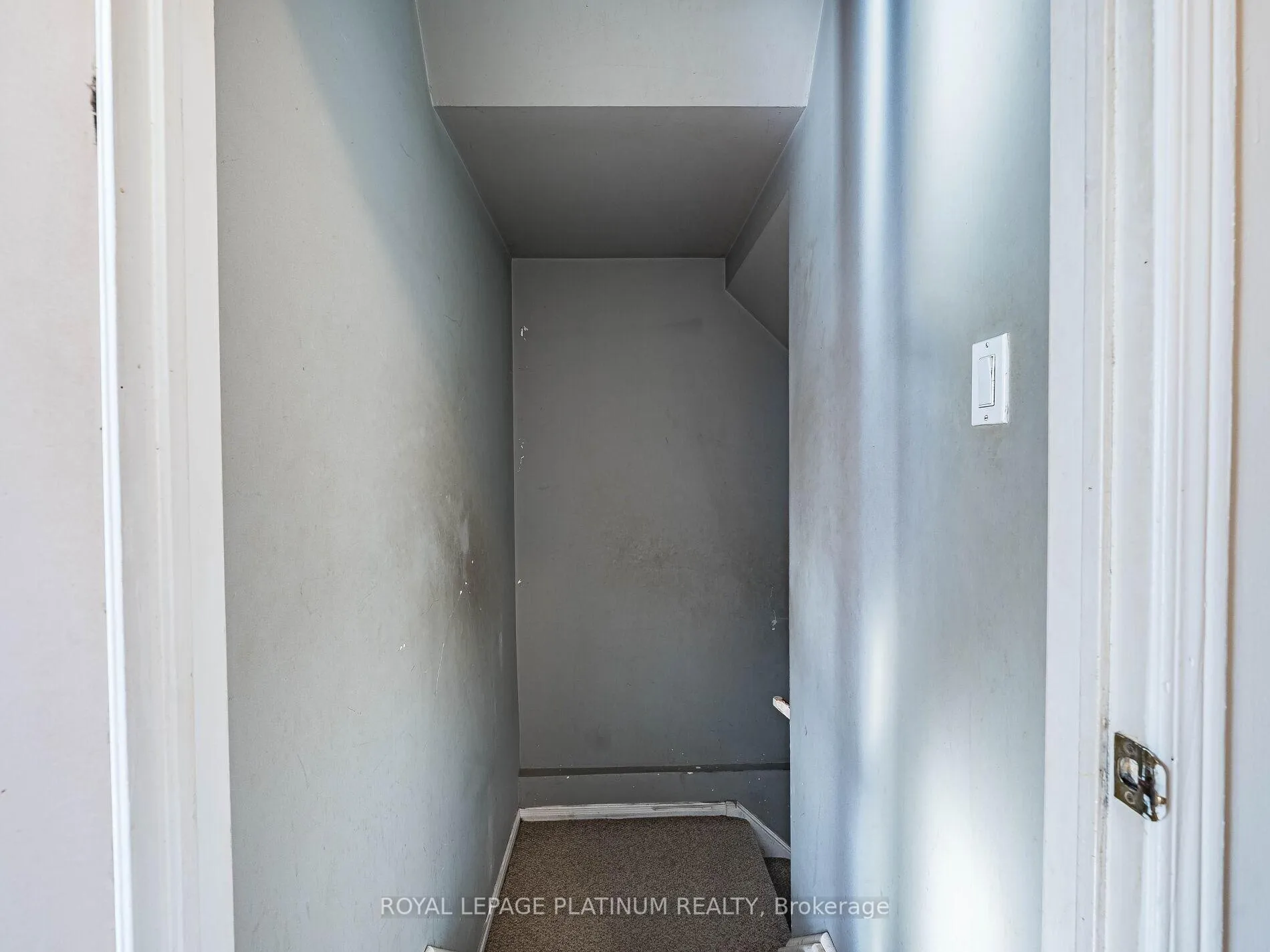 Photo 36 of 14 Wallingford Court, Brampton, Fletcher's Creek South — HOMEH