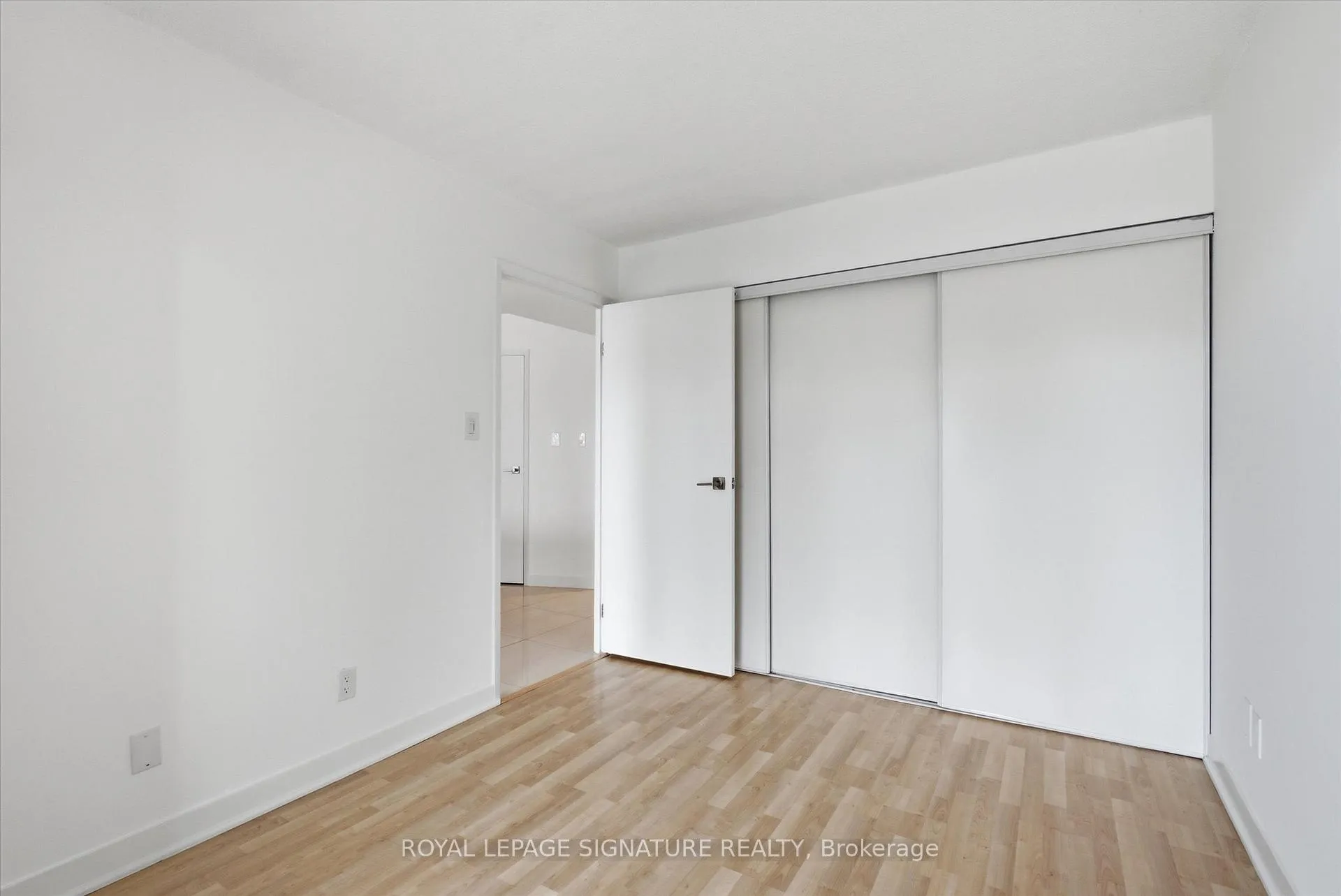 Photo 22 of Unit 1605, 650 Queens Quay W, Toronto, Niagara — HOMEH