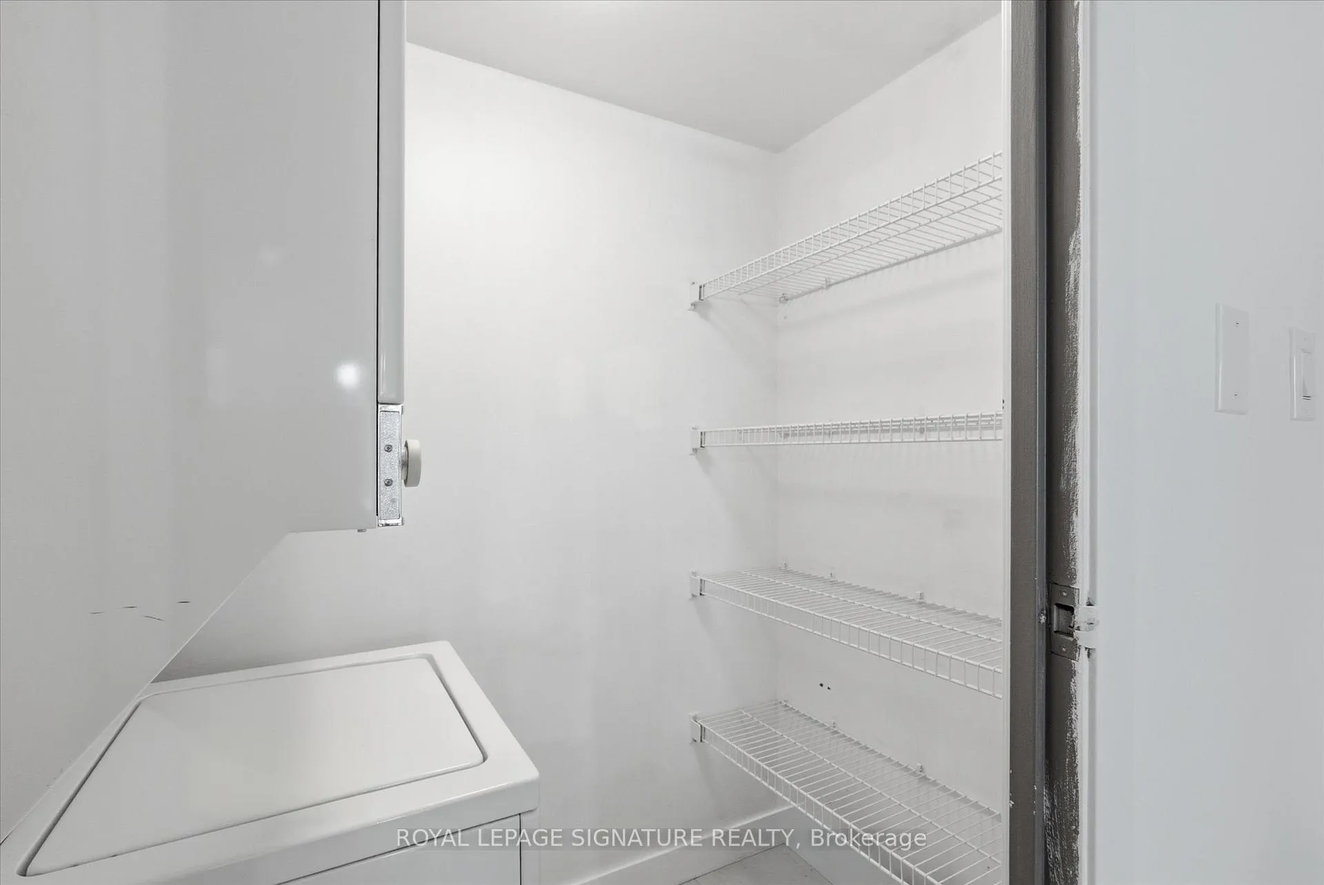 Photo 25 of Unit 1605, 650 Queens Quay W, Toronto, Niagara — HOMEH