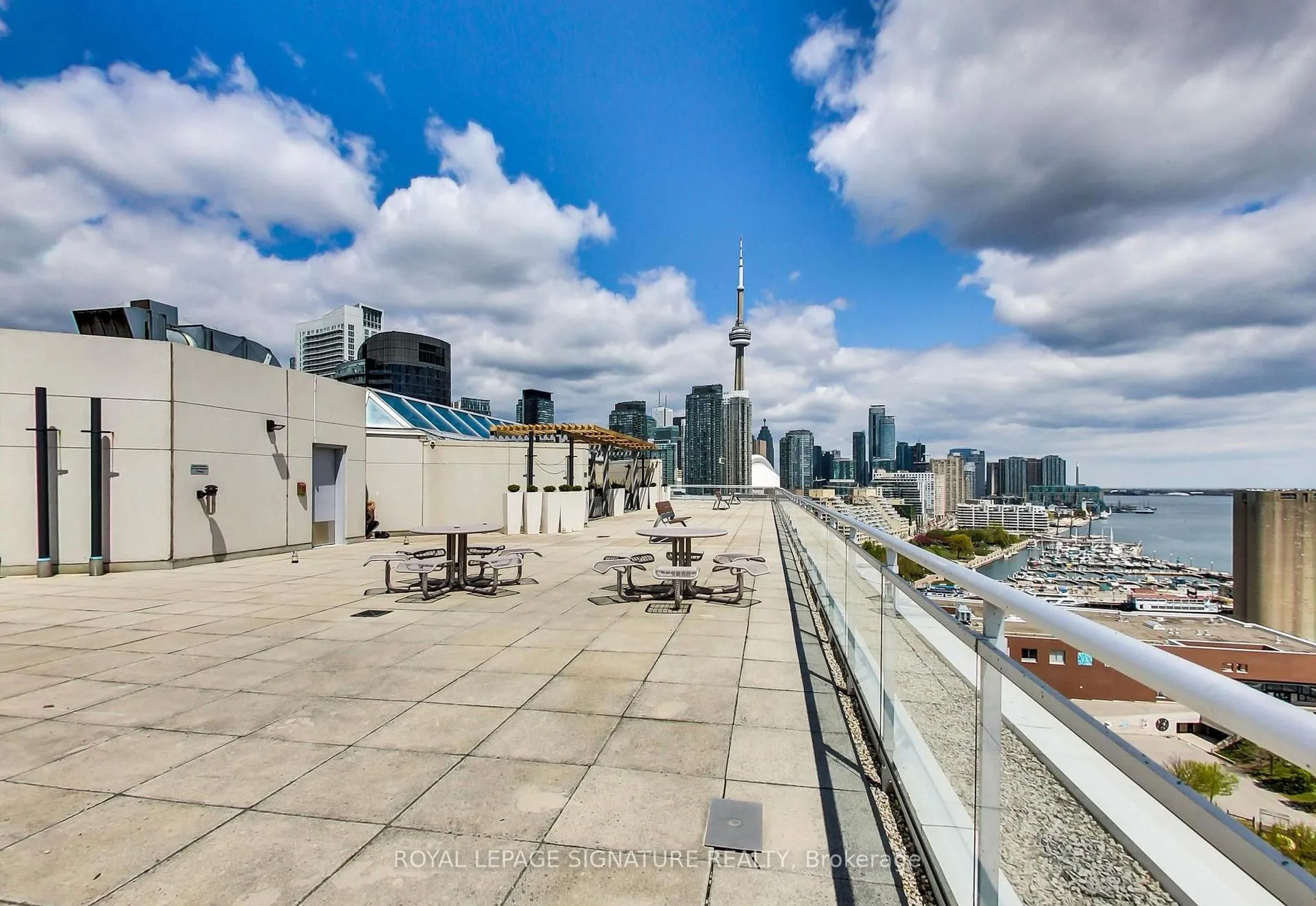 Photo 31 of Unit 1605, 650 Queens Quay W, Toronto, Niagara — HOMEH
