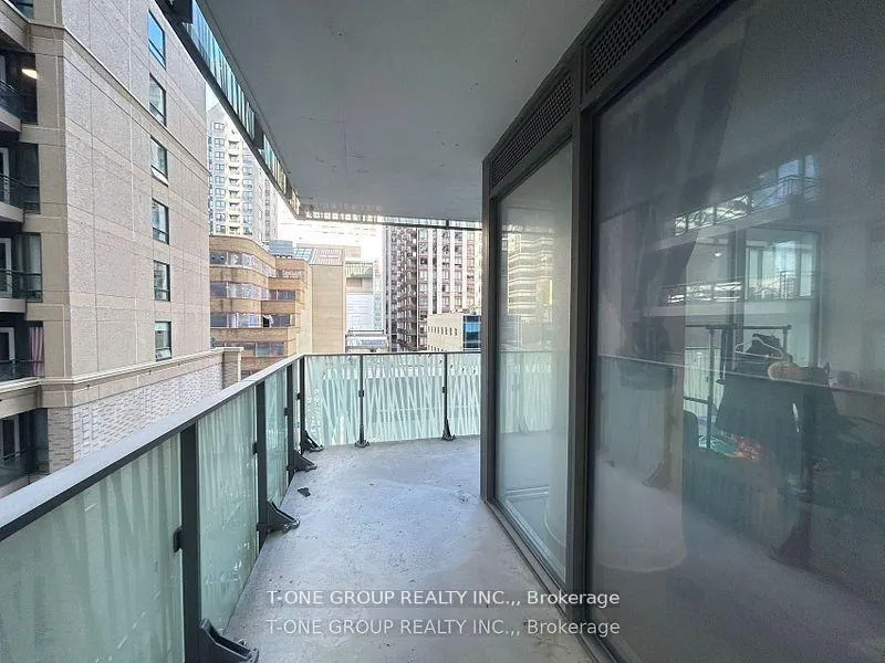 Photo 10 of Unit 407, 42 Charles Street E, Toronto, Church-Yonge Corridor — HOMEH