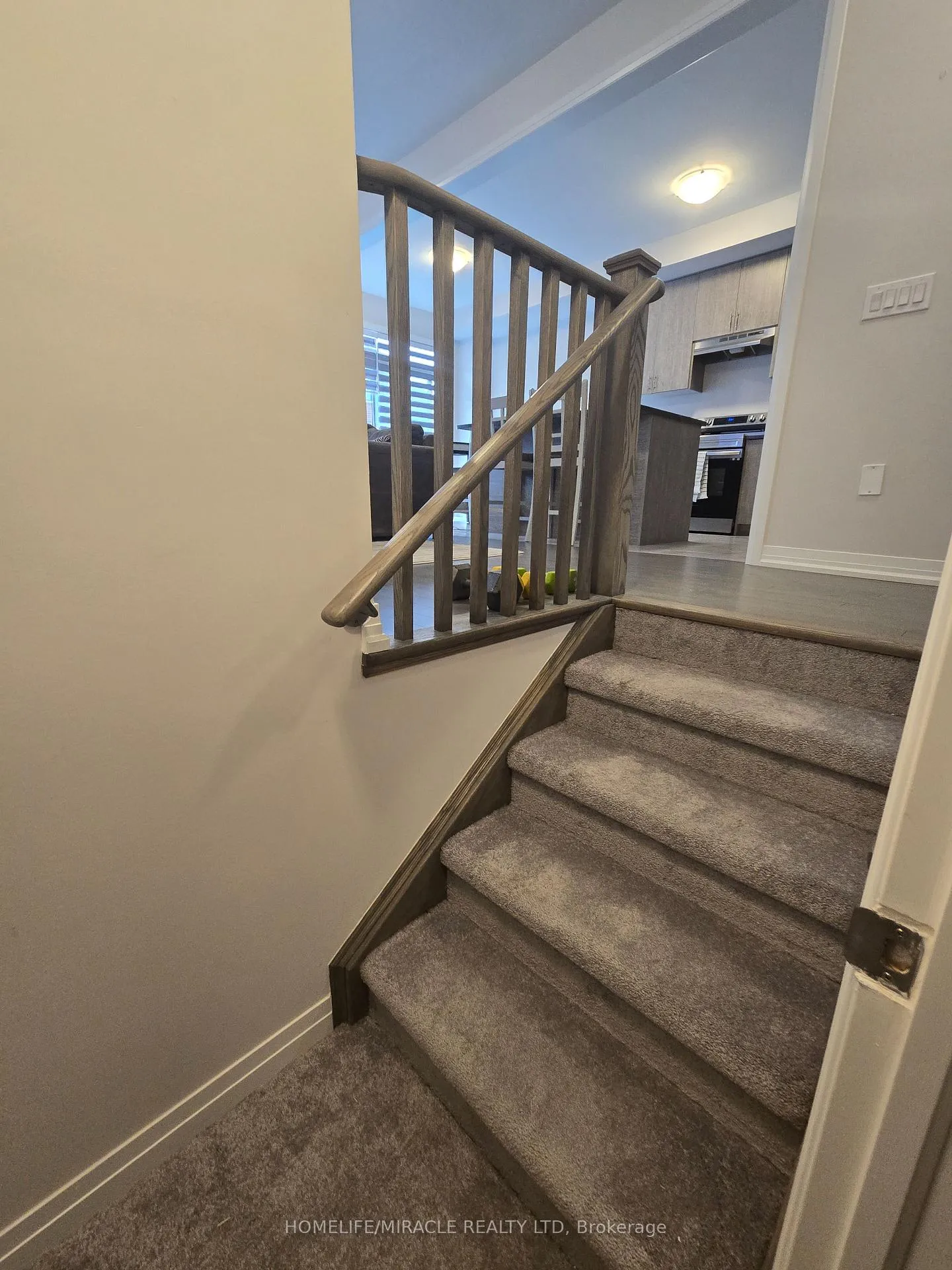 Photo 7 of 40 Blackburn Street, Cambridge, Westview — HOMEH