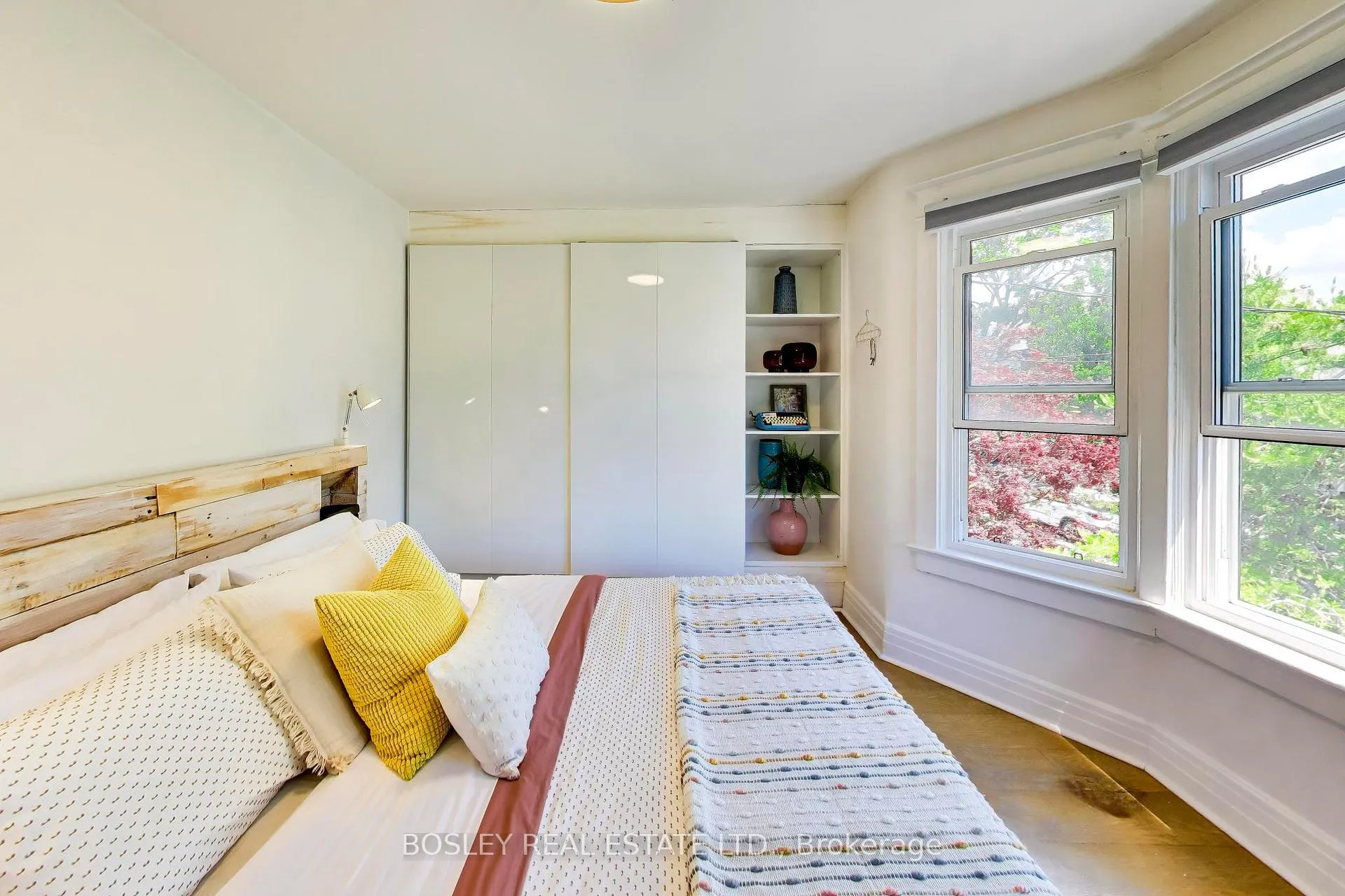 Photo 19 of 16 St Clarens Avenue, Toronto, Little Portugal — HOMEH