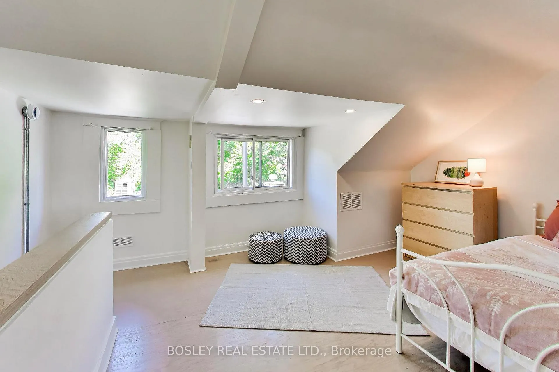 Photo 26 of 16 St Clarens Avenue, Toronto, Little Portugal — HOMEH
