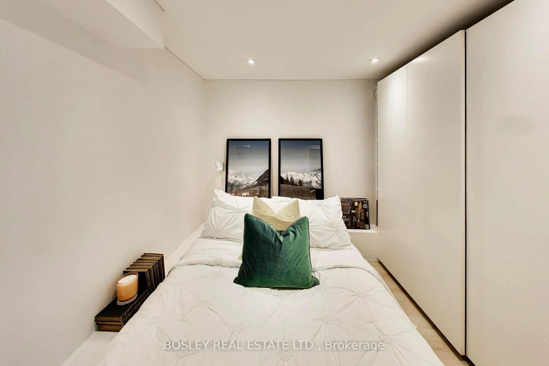 Photo 34 of 16 St Clarens Avenue, Toronto, Little Portugal — HOMEH